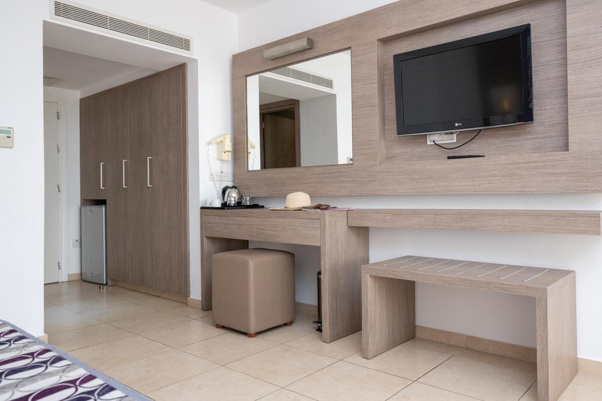 Hotel New Famagusta & Ayia Napa