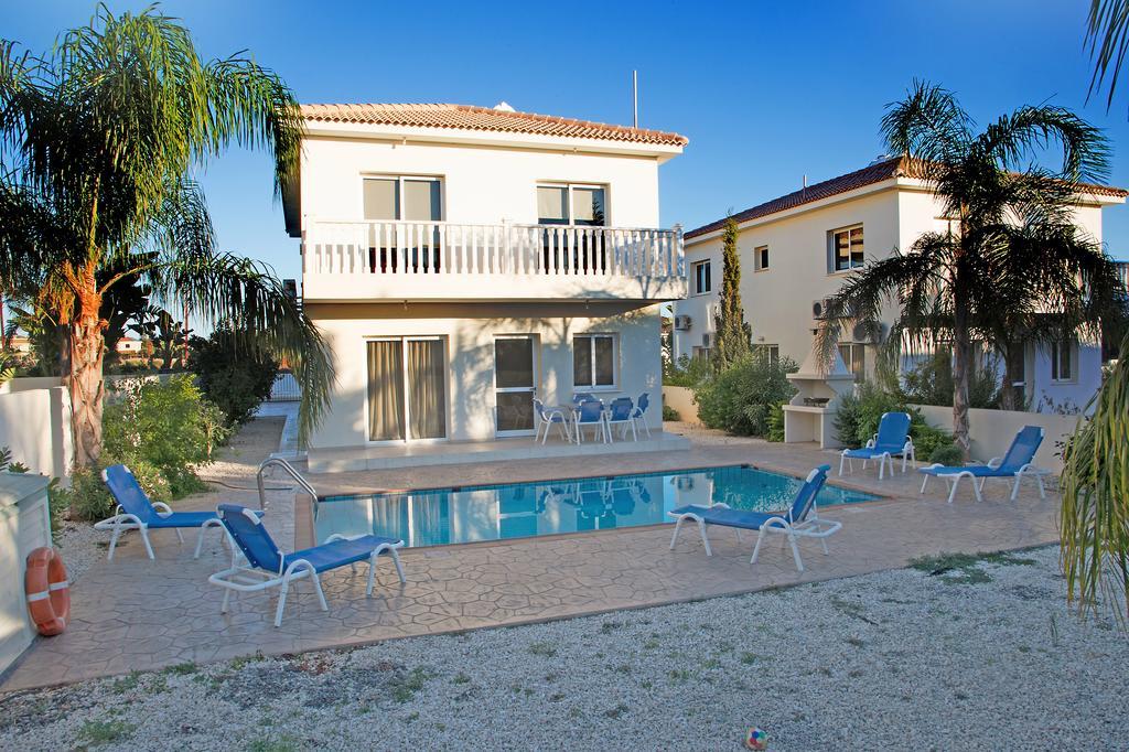 Hara Nissi Beach Villas * Agia Napa