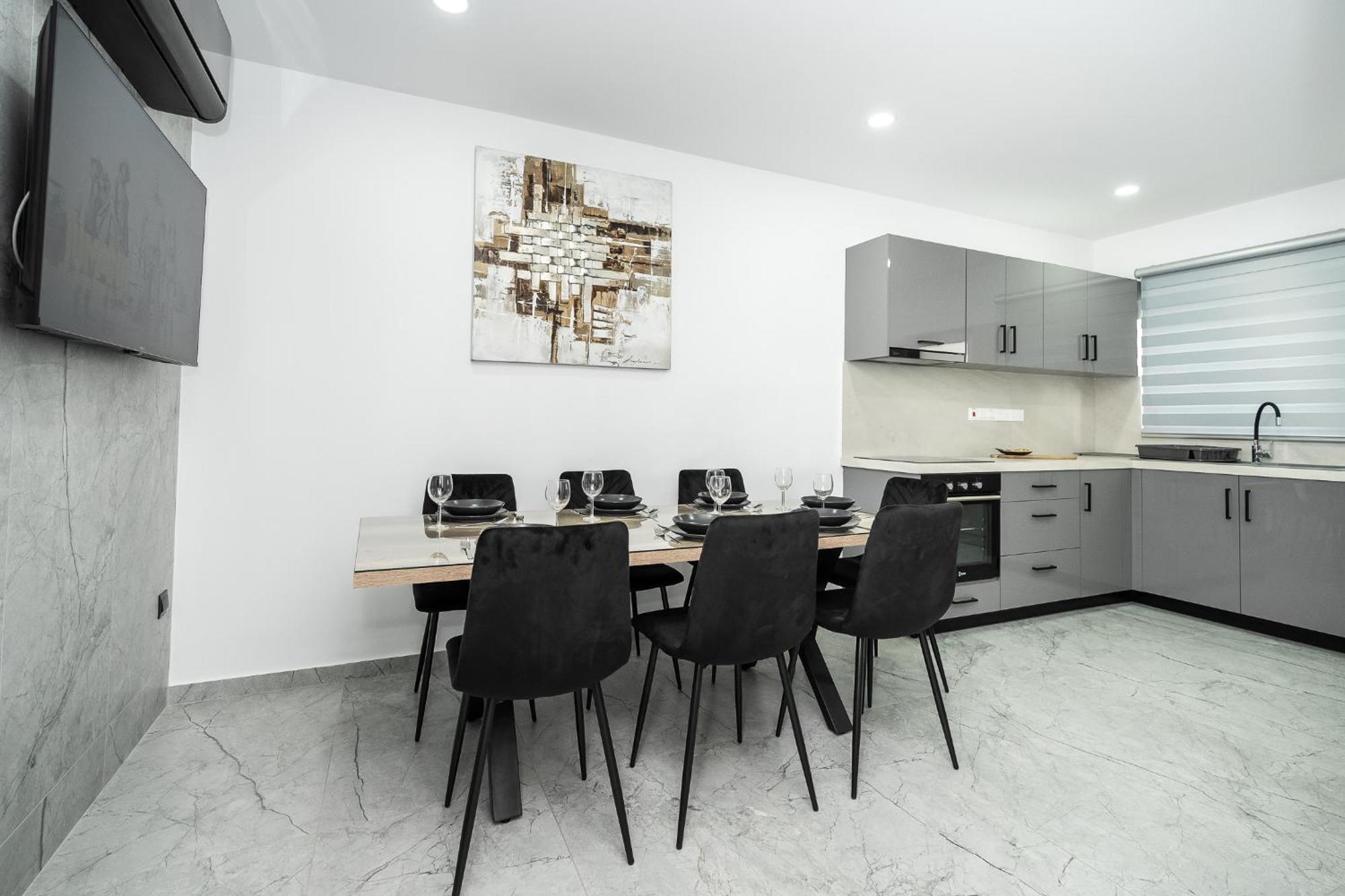 Spiros Luxury