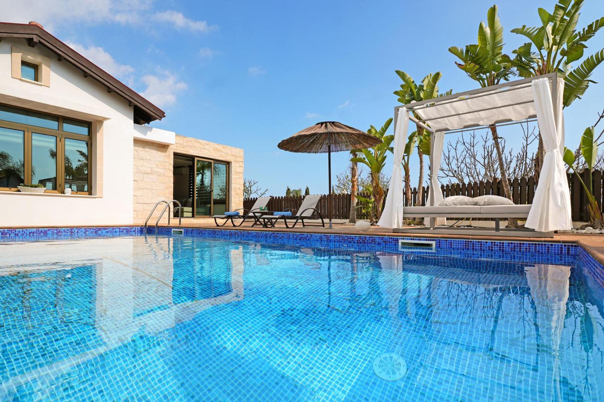 Holiday home Lara - 3bed Bangalow With Large Pool