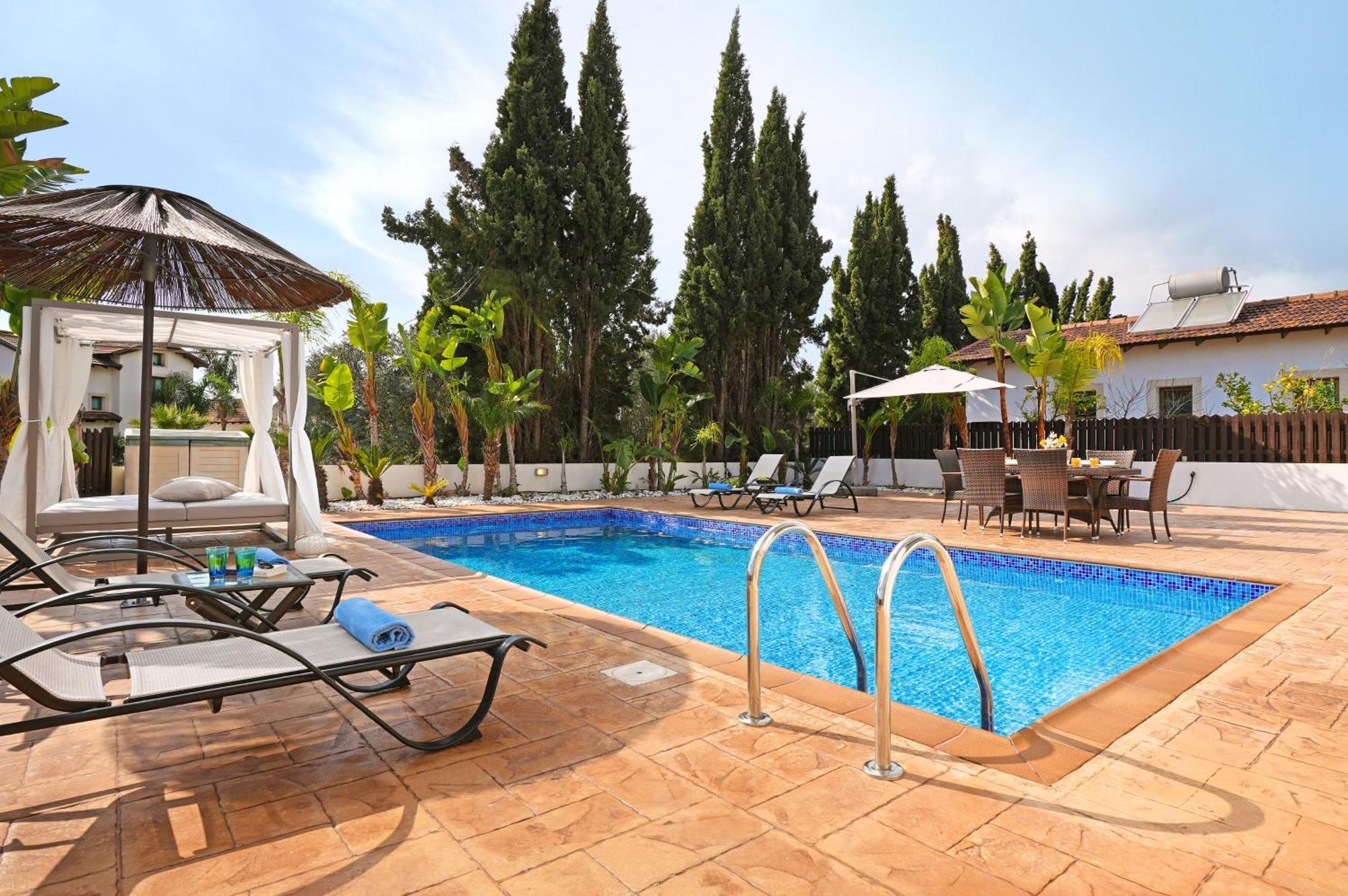 Lara - 3bed Bangalow With Large Pool * Ayia Napa