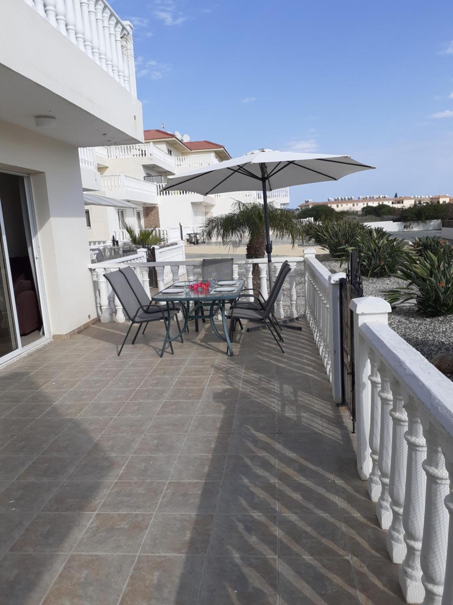 Apartment Luxury Cozy Near Nissi