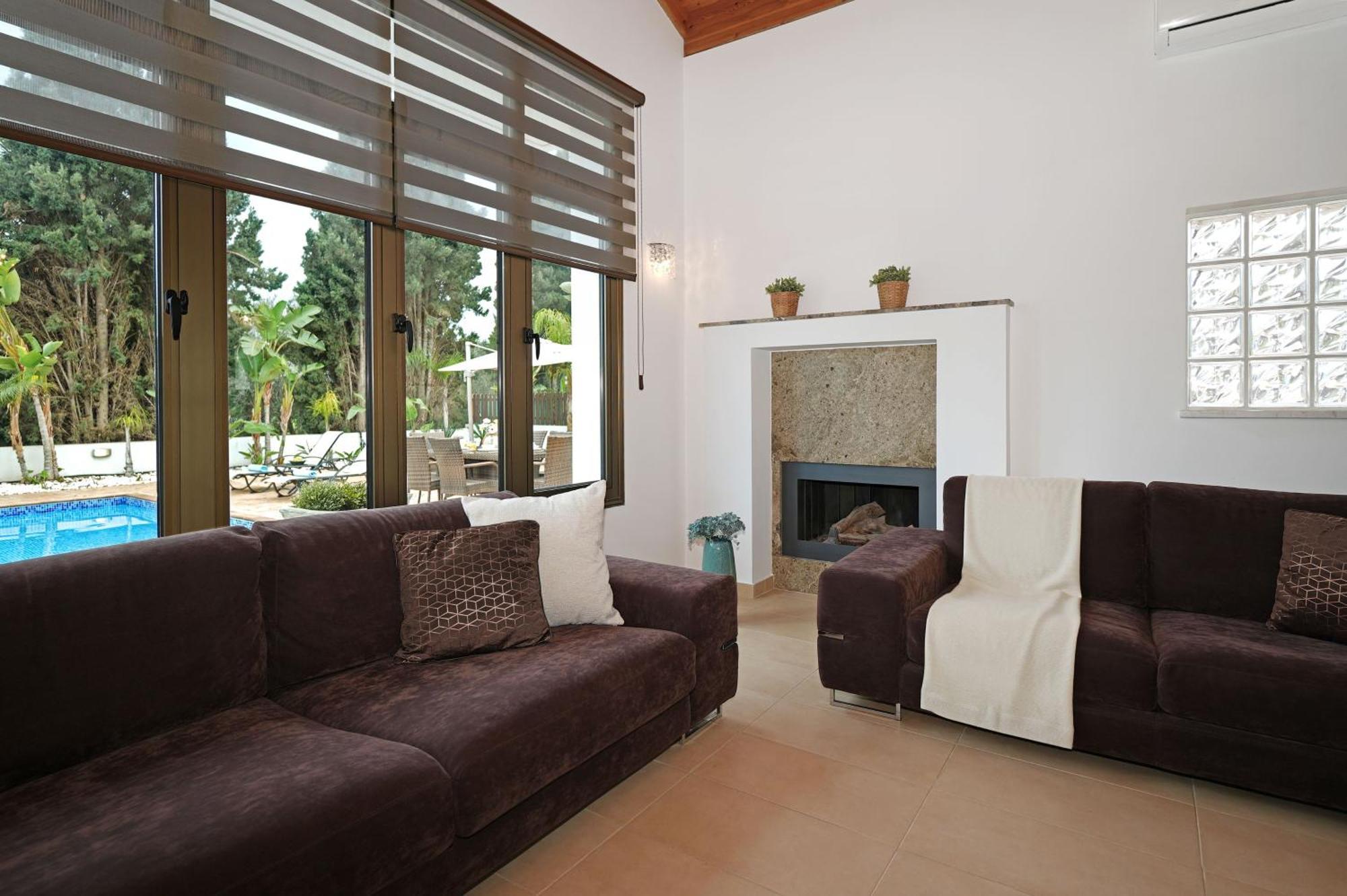 Lara - 3bed Bangalow With Large Pool * Ayia Napa