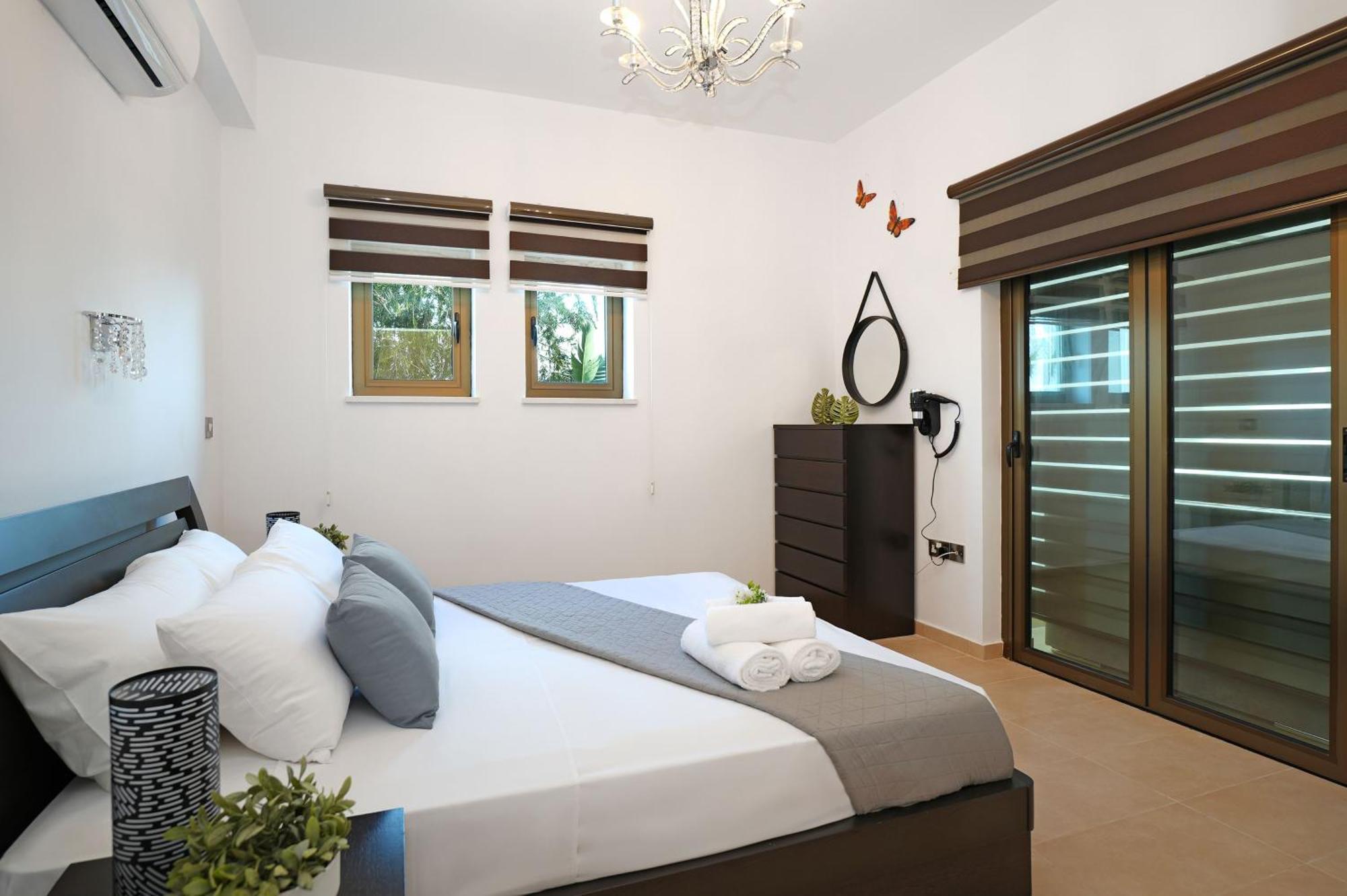 Lara - 3bed Bangalow With Large Pool Holiday home Ayia Napa