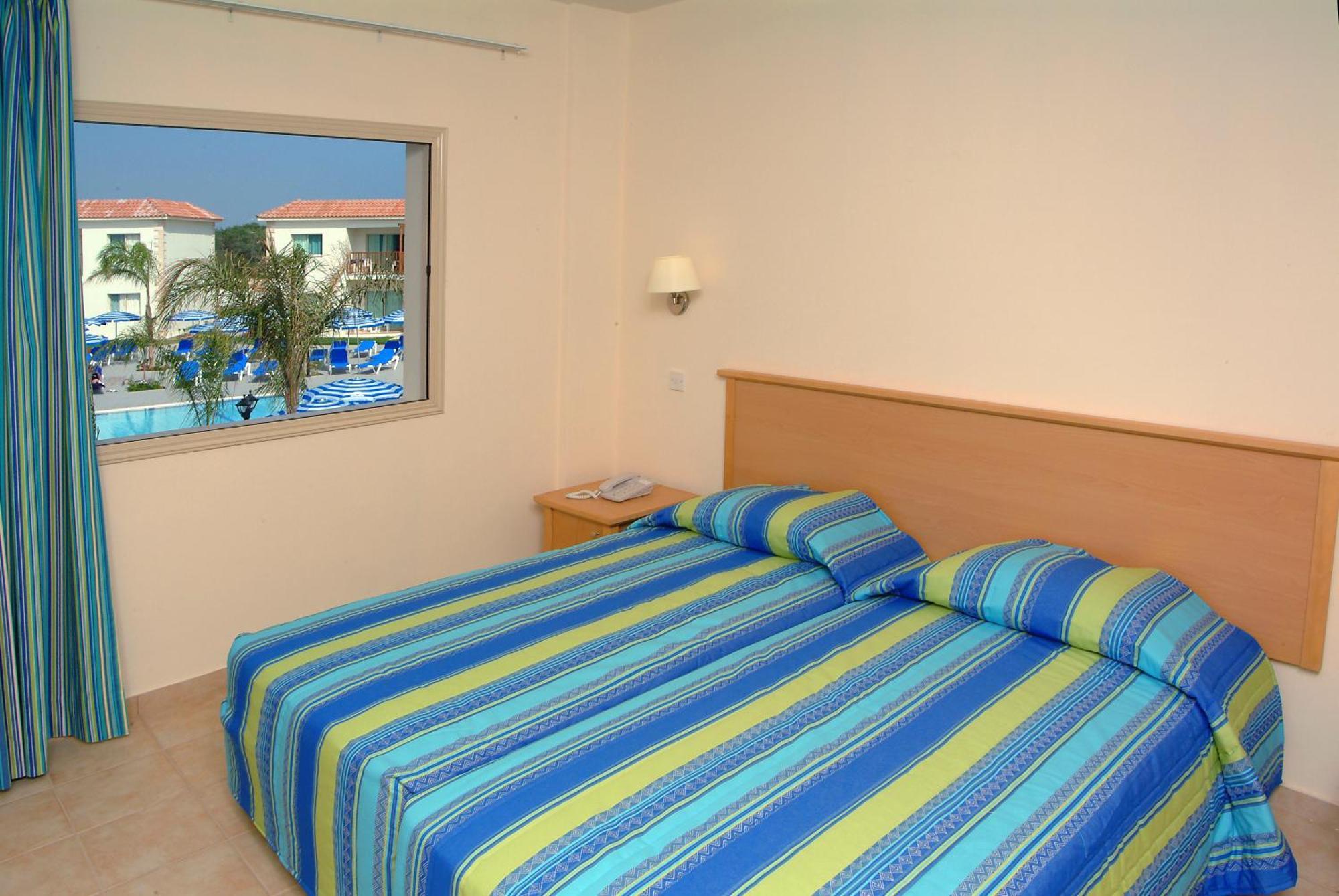 Resort Tsokkos Paradise Village 4*