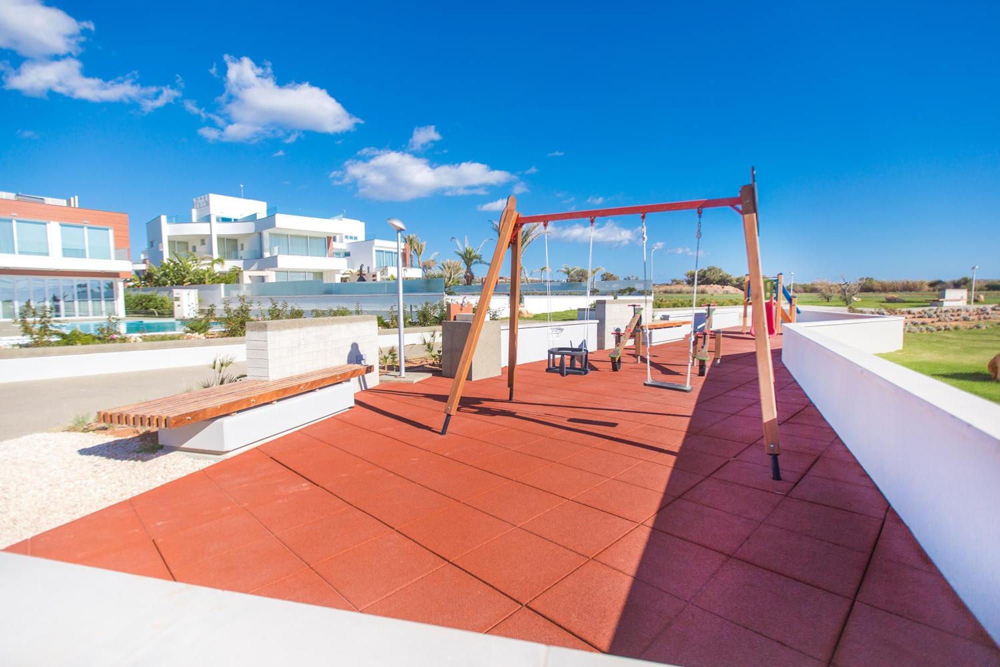 Beachfront Luxury Glory * Ayia Napa
