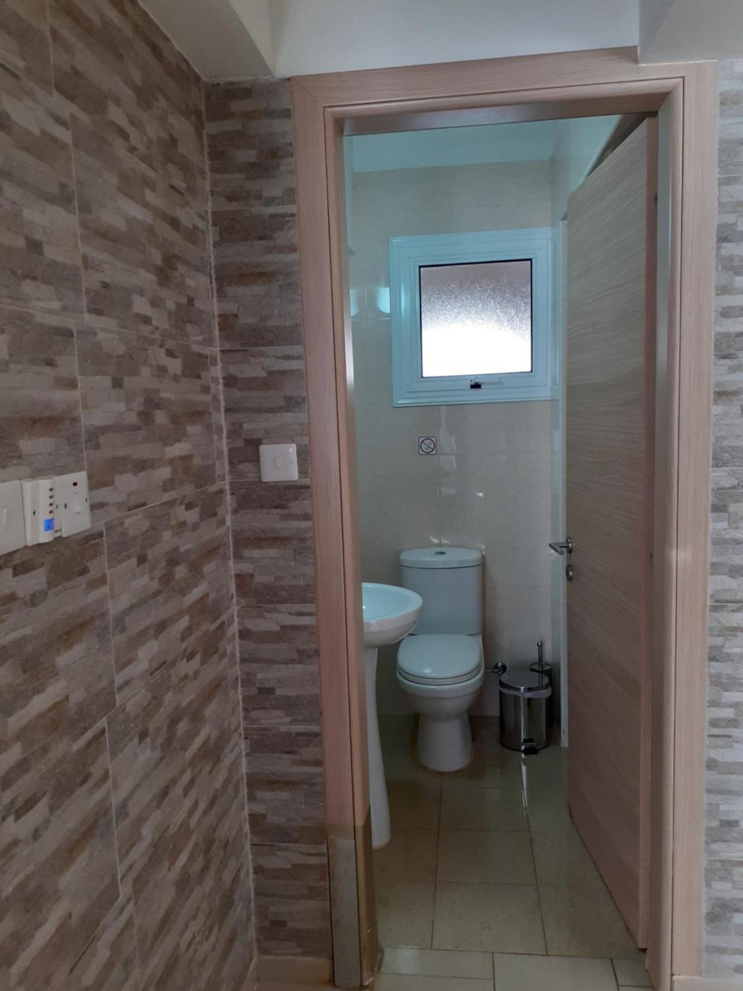 Luxury Cozy Near Nissi Apartment