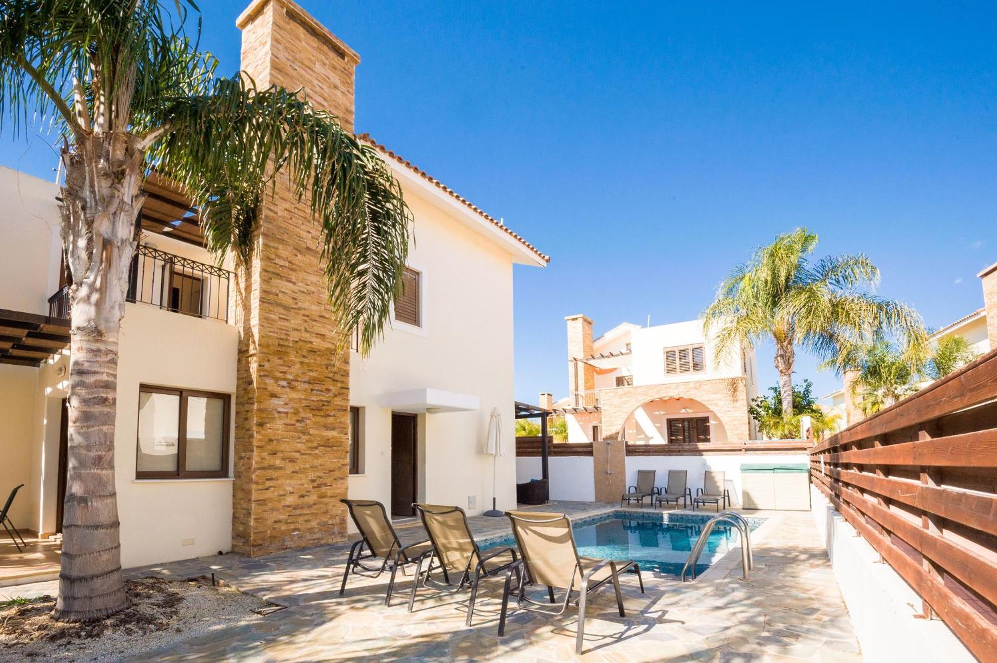 Casa de férias Ioanna - 50m From Med Sea