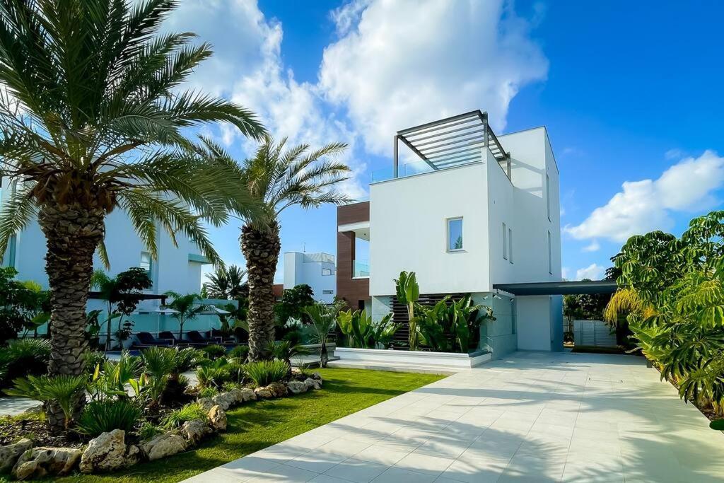 Armonia Seaview Villa