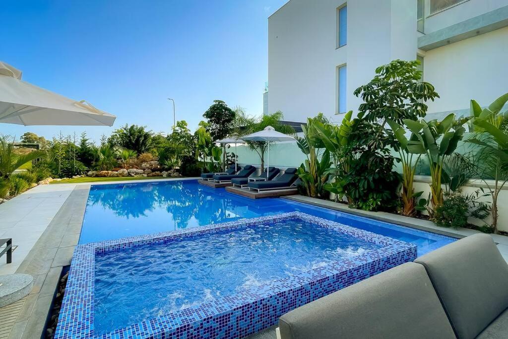 Armonia Seaview Villa