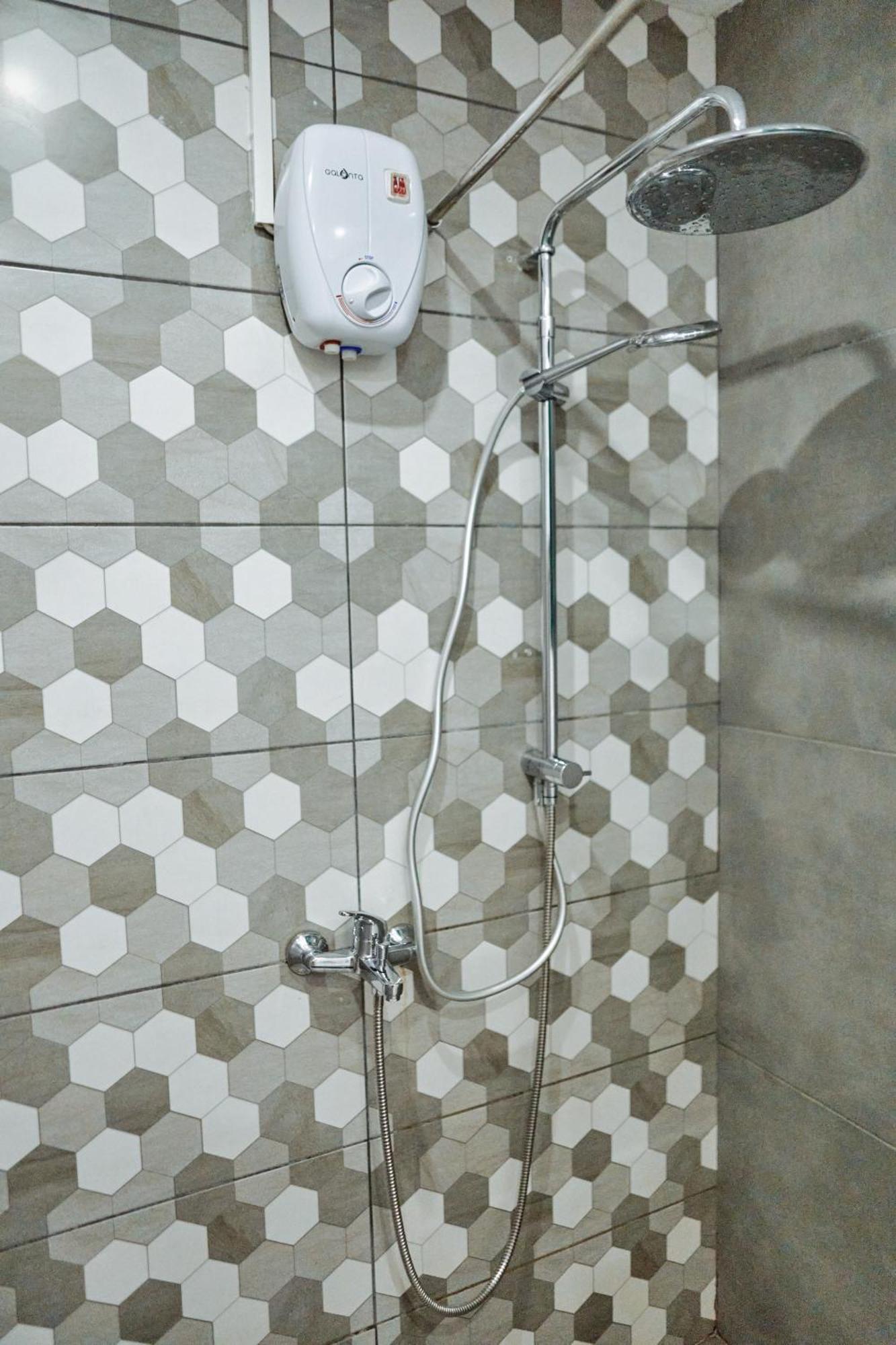 Nissi Avenue Aparthotel *