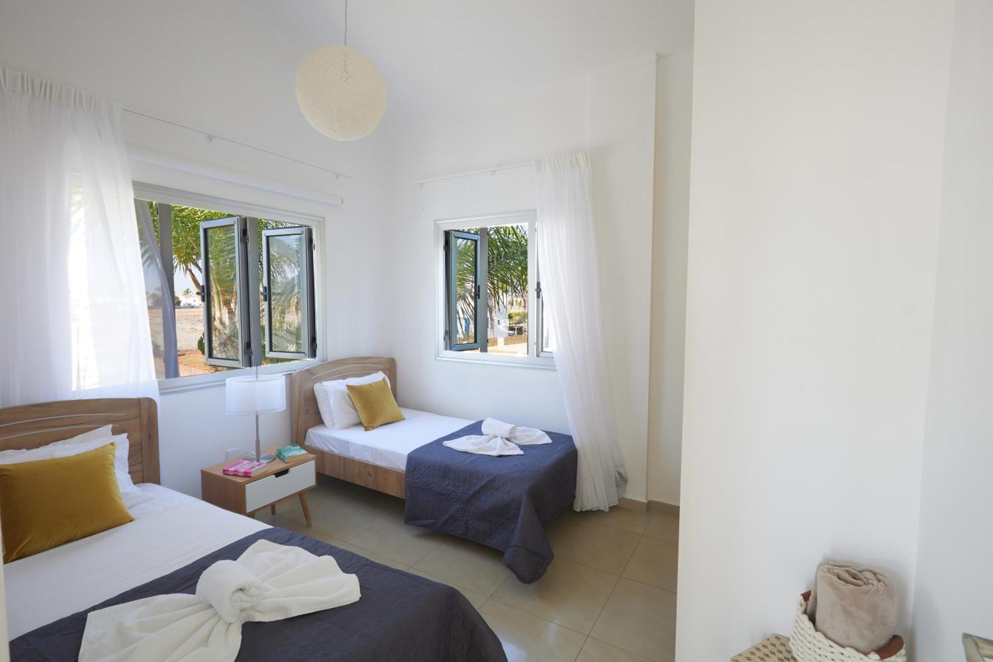 Sunrise Villa *