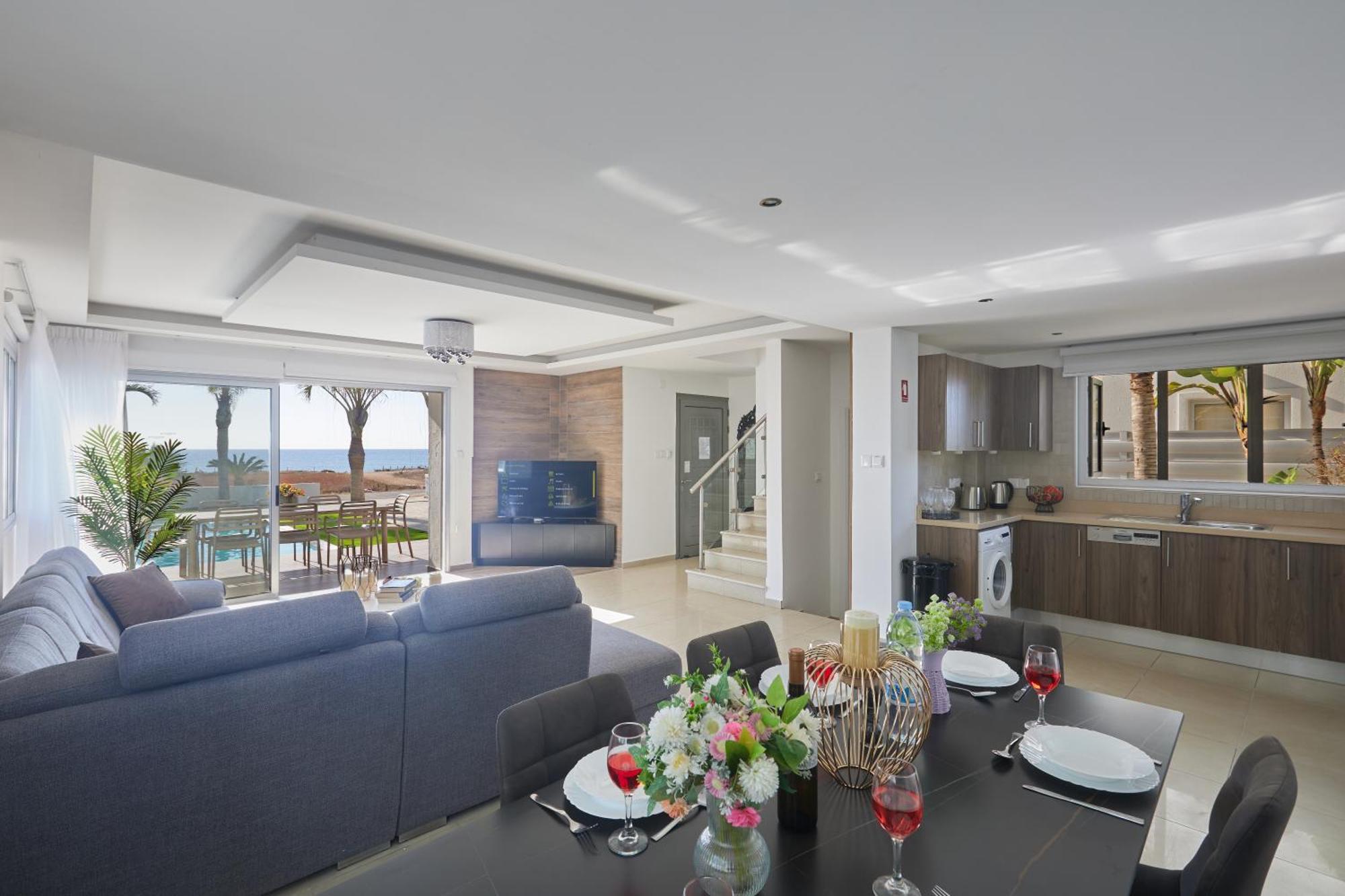 Sunrise Villa *