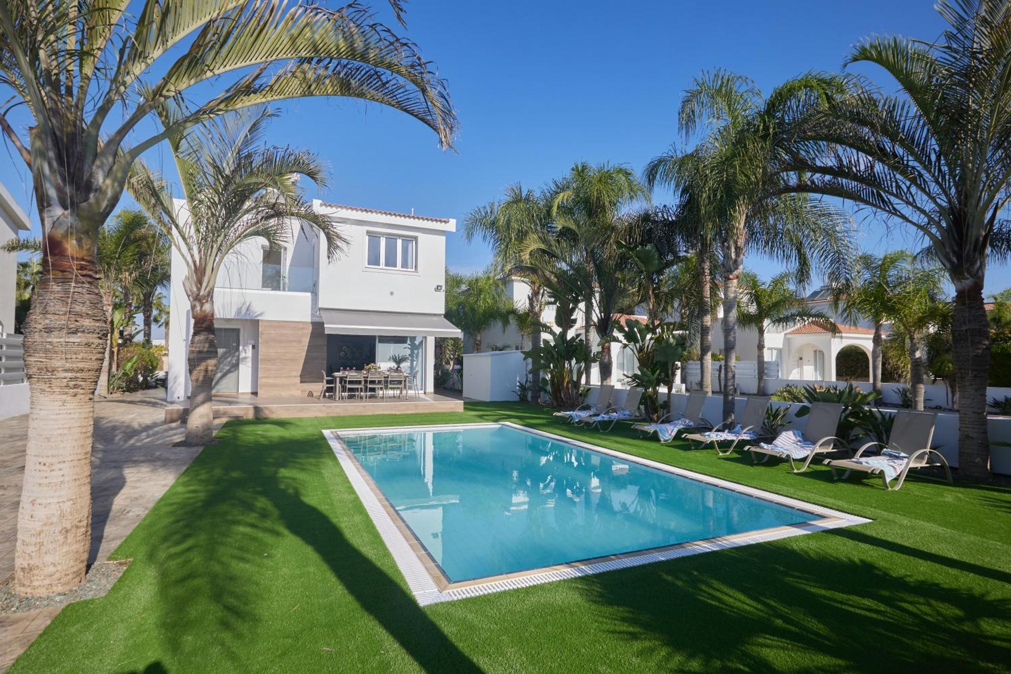 Sunrise Villa Ayia Napa