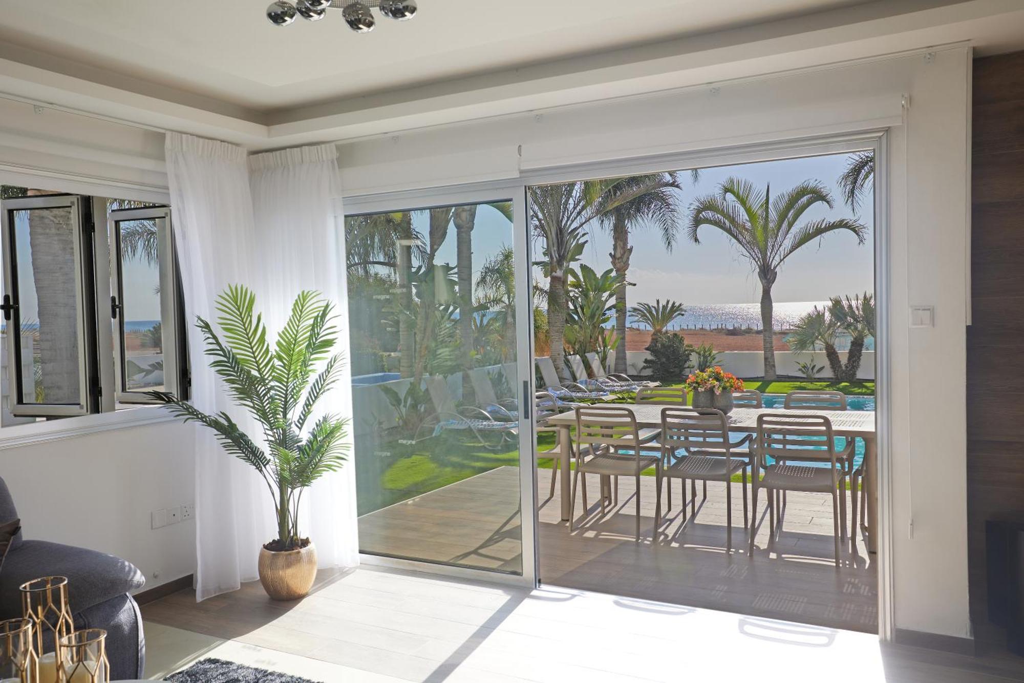 Villa Sunrise 9 *