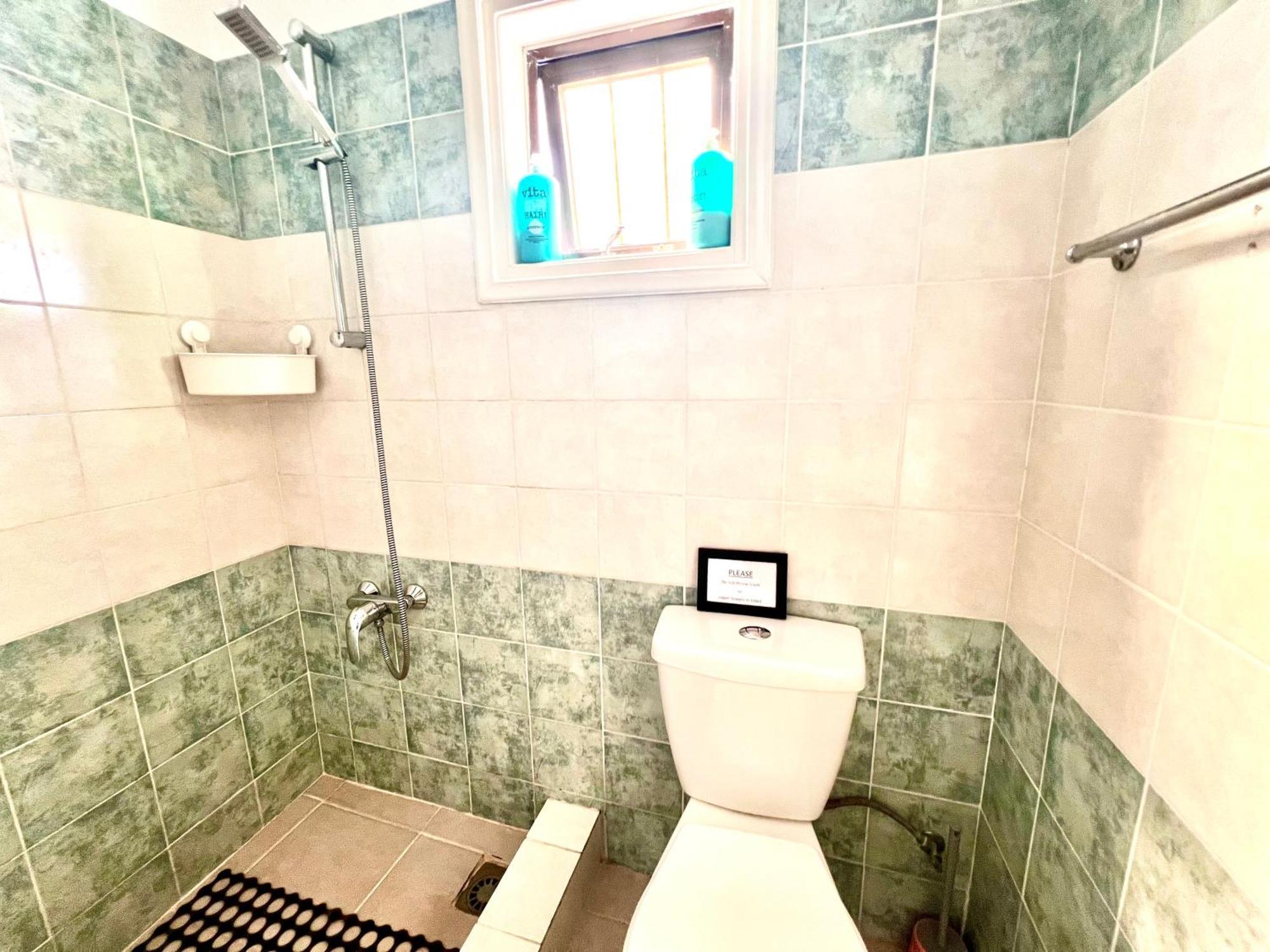 Apt On The Street Of Bars&nightclubs In 11 Ayia Napa