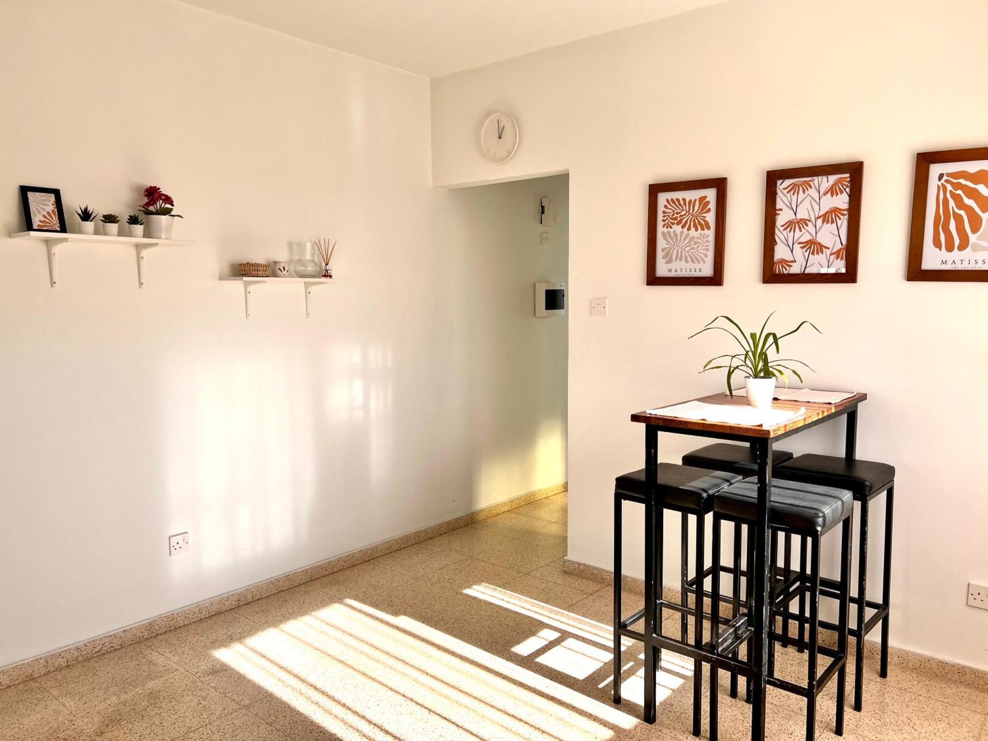 Apt On The Street Of Bars&nightclubs In 11 Apartment Ayia Napa