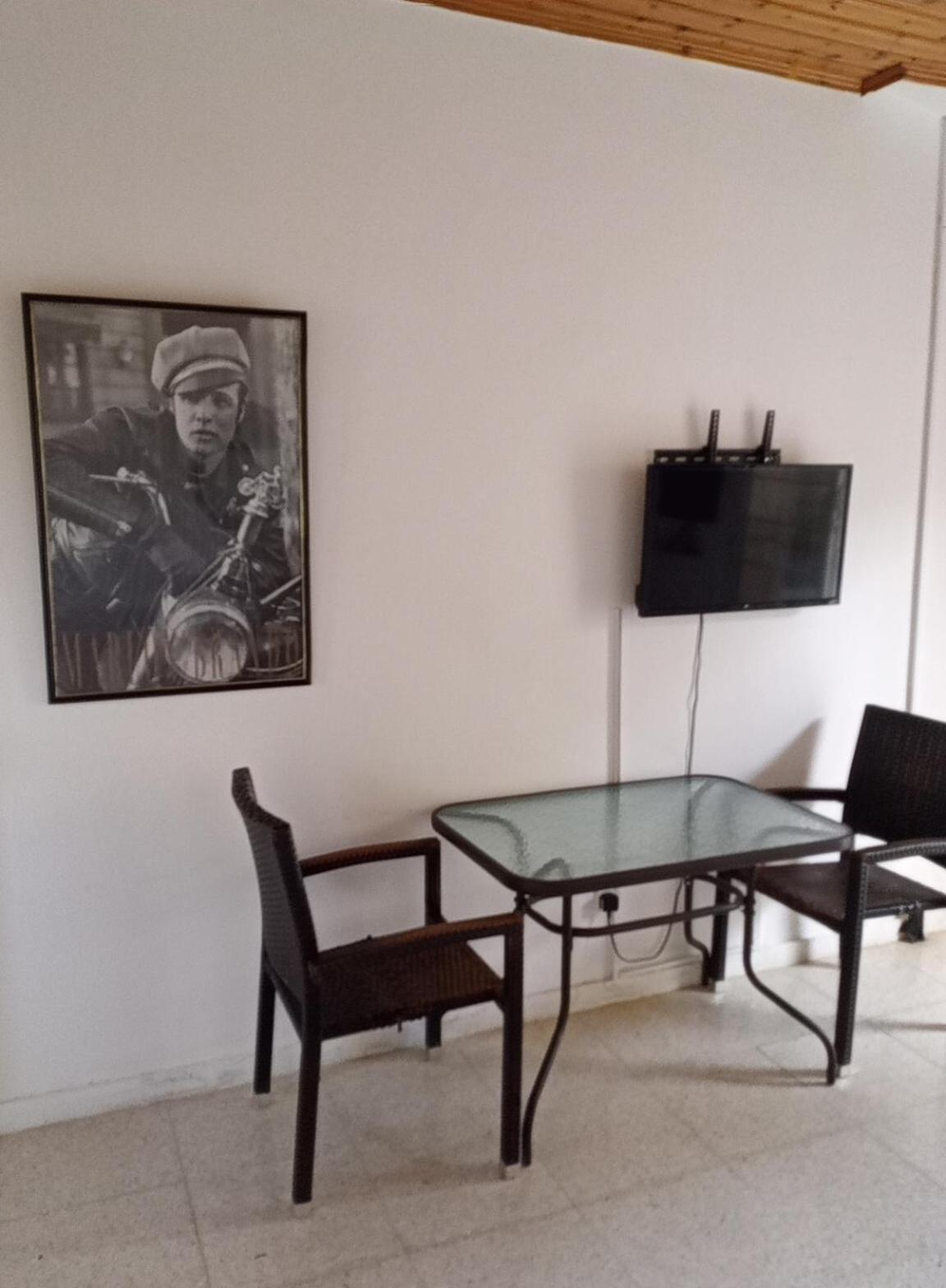 Mersinia Apartment