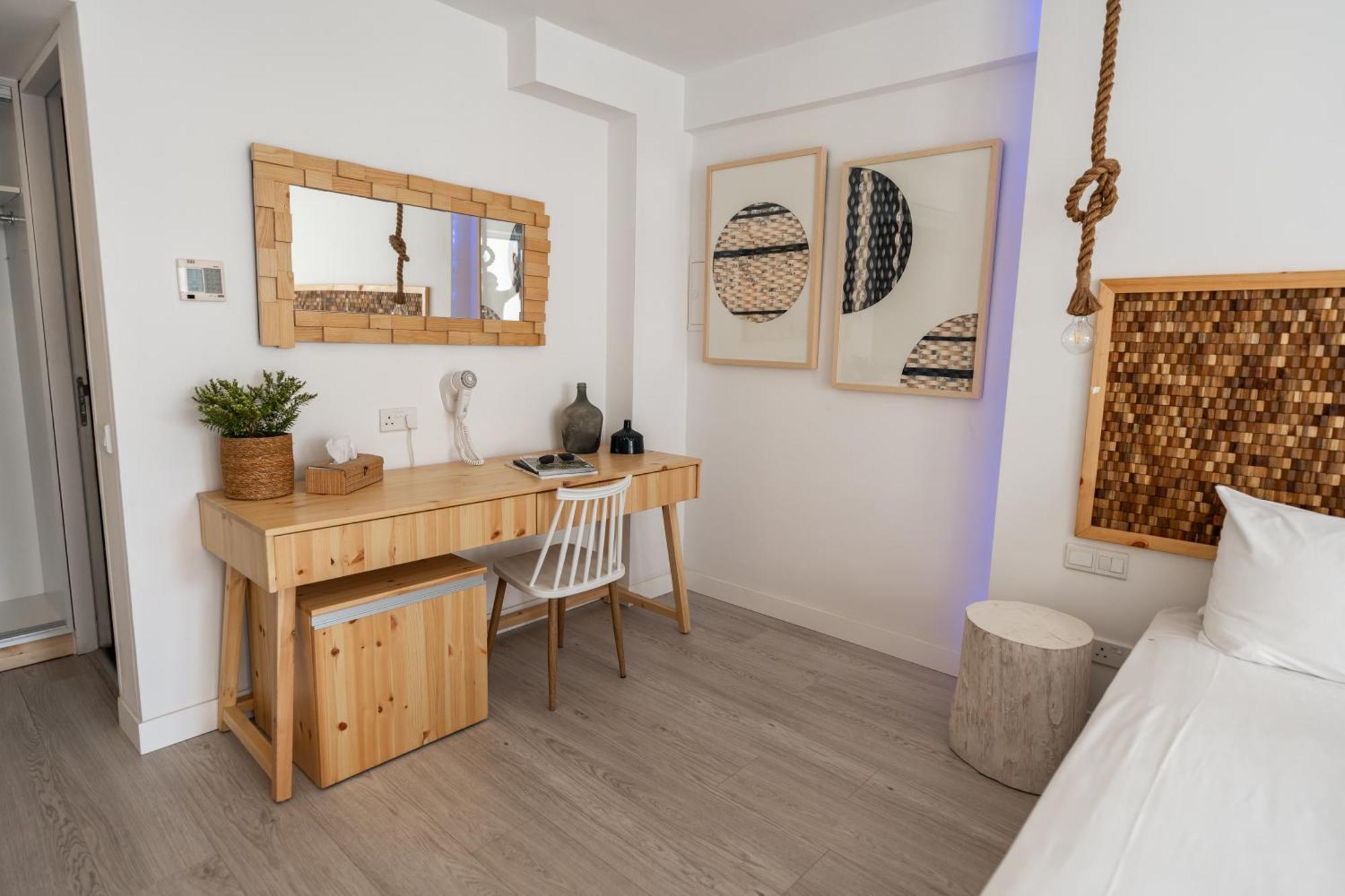 Blue Harbour Boutique