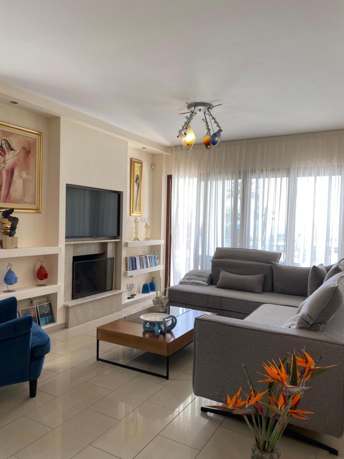 Villa Ionion Beachfront *