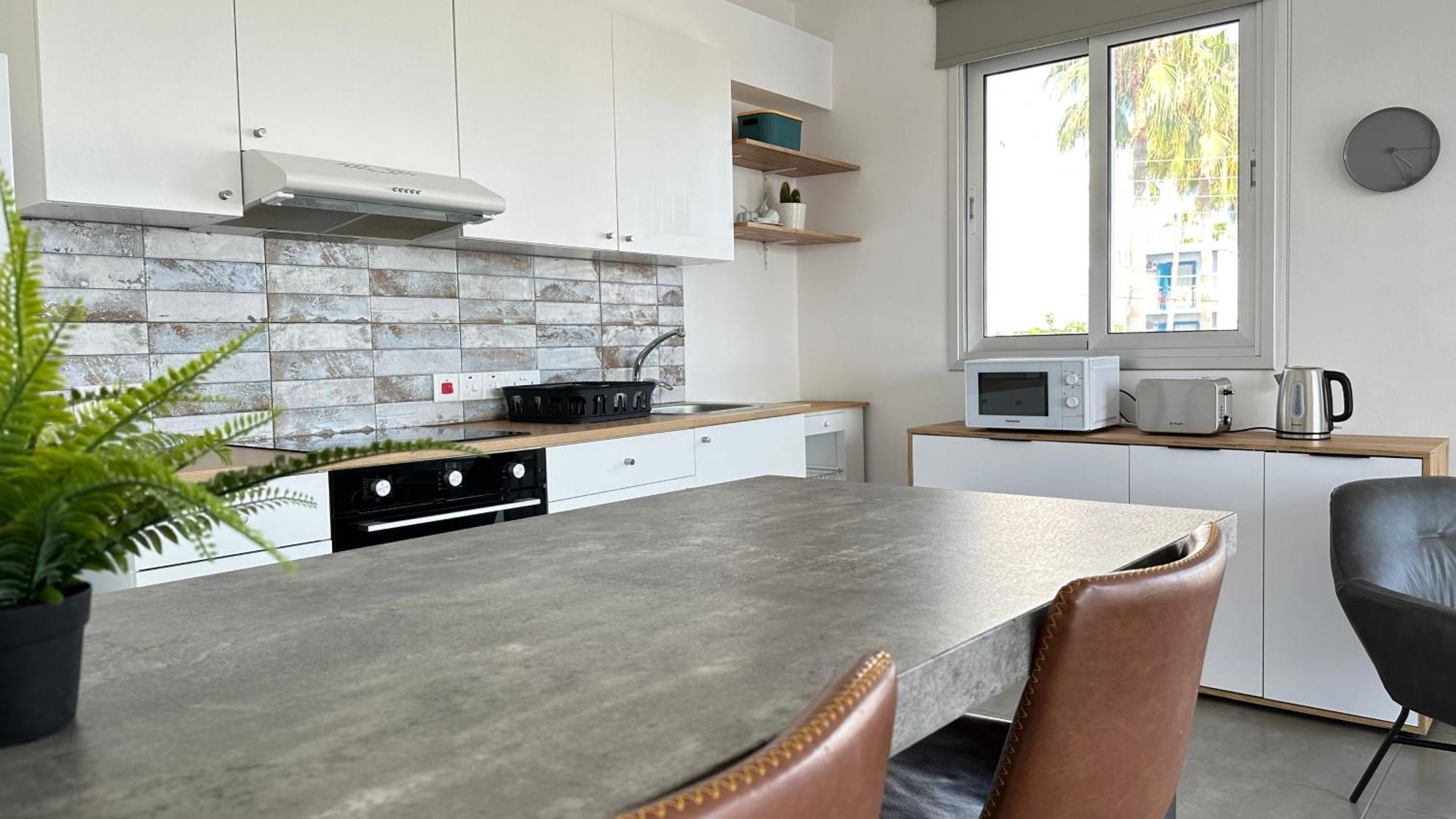Vacation Mode Apartment