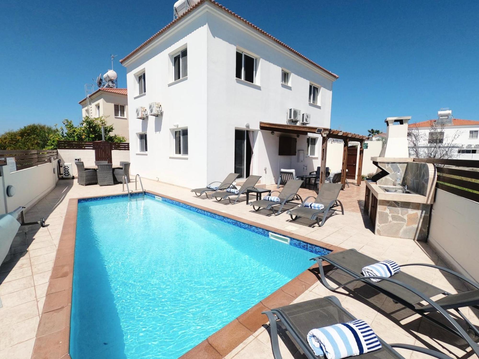 Villa Lankas With Heated Pool Ayia Napa