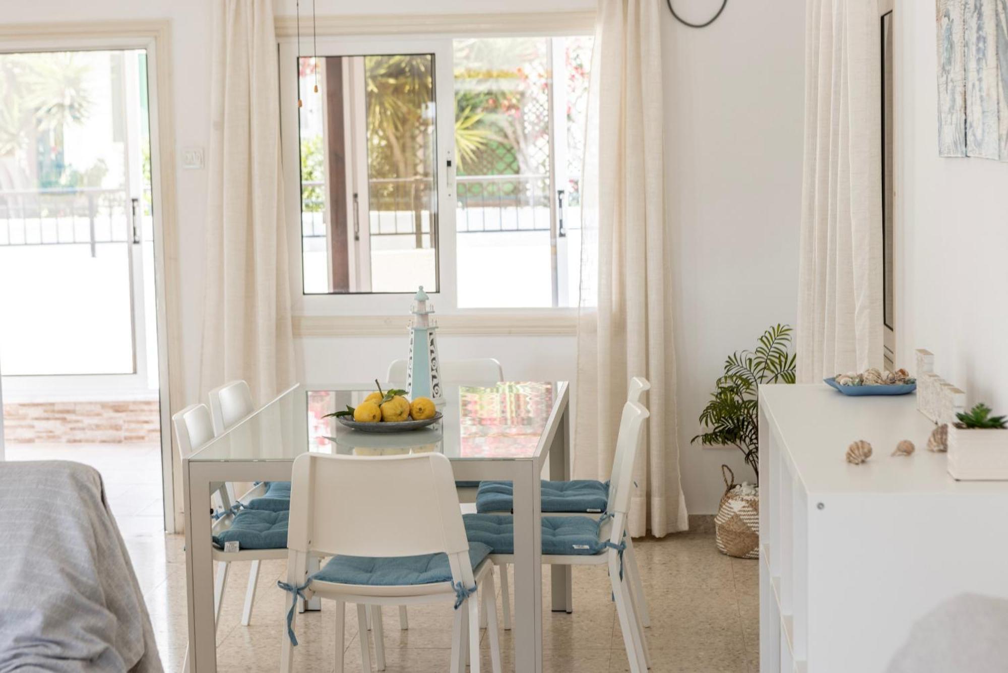 Ayia Thekla Sea Breeze Villa *