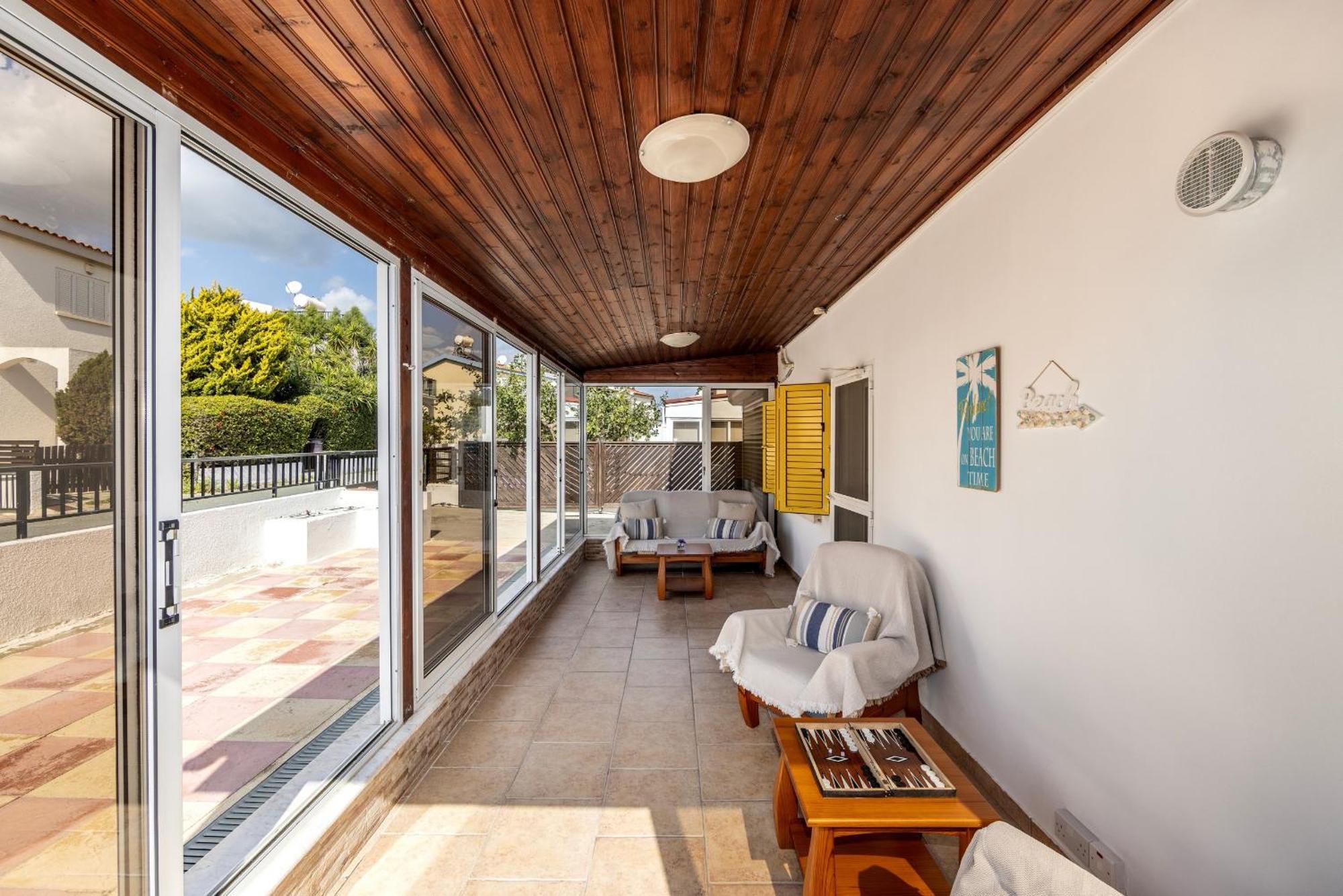 Villa Ayia Thekla Sea Breeze *