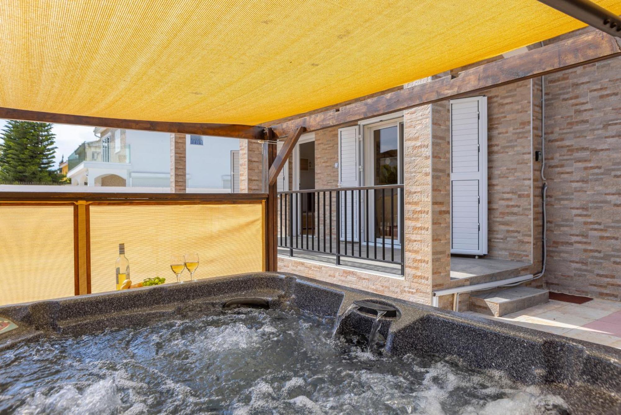 Ayia Thekla Sea Breeze Villa