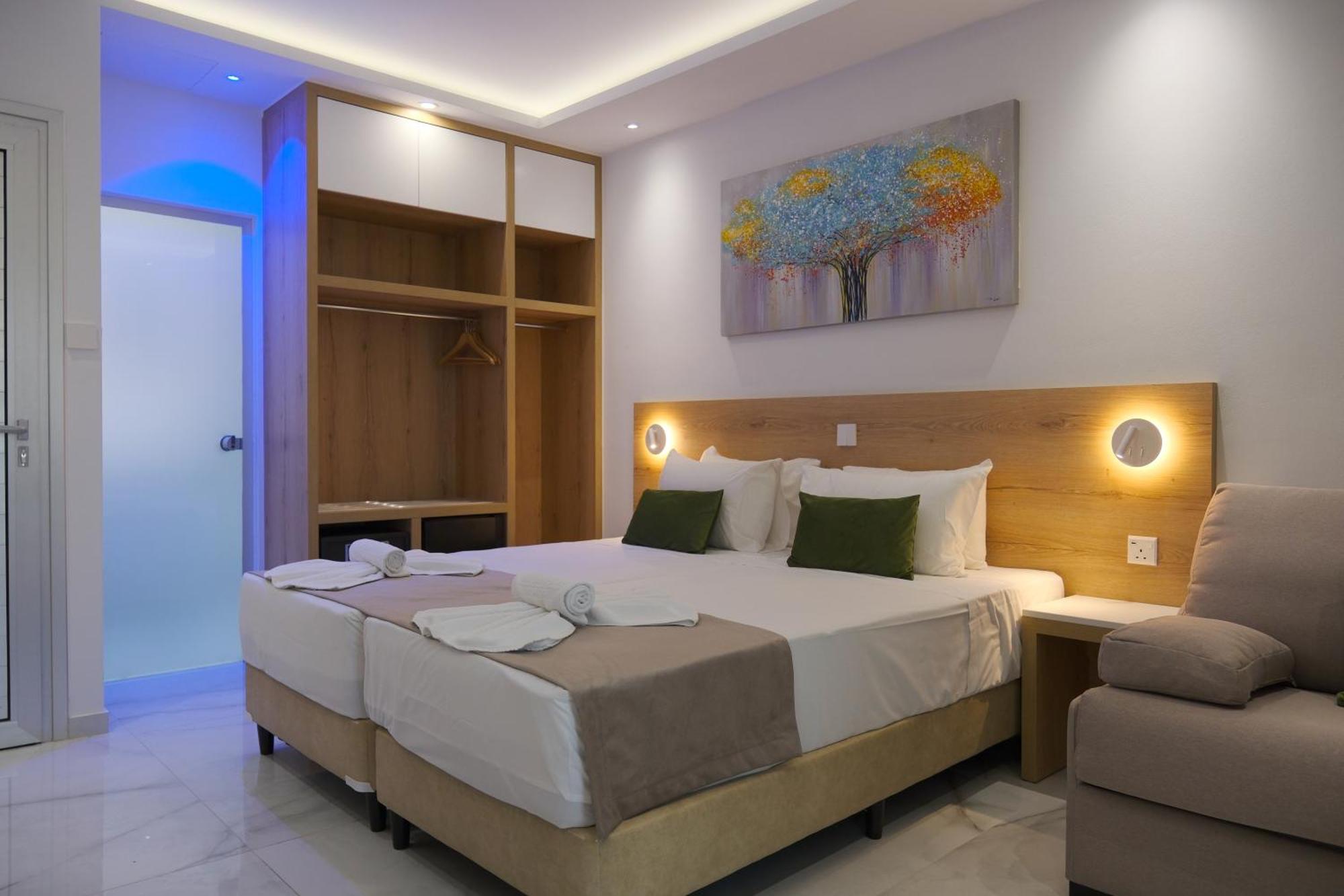 Aparthotel Loutsiana Deluxe Apts Ayia Napa