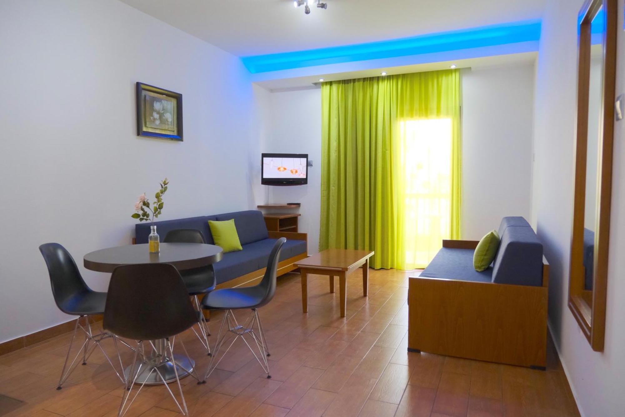 Loutsiana Deluxe Apts Aparthotel 3*
