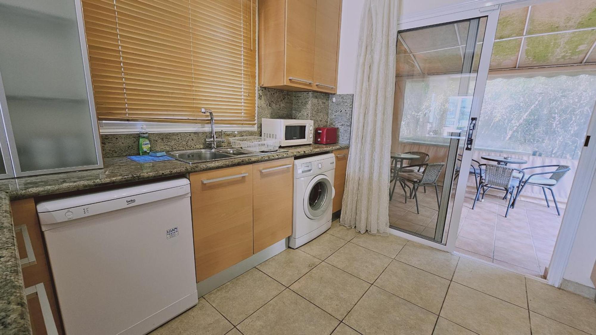 Nissi House Holiday home *