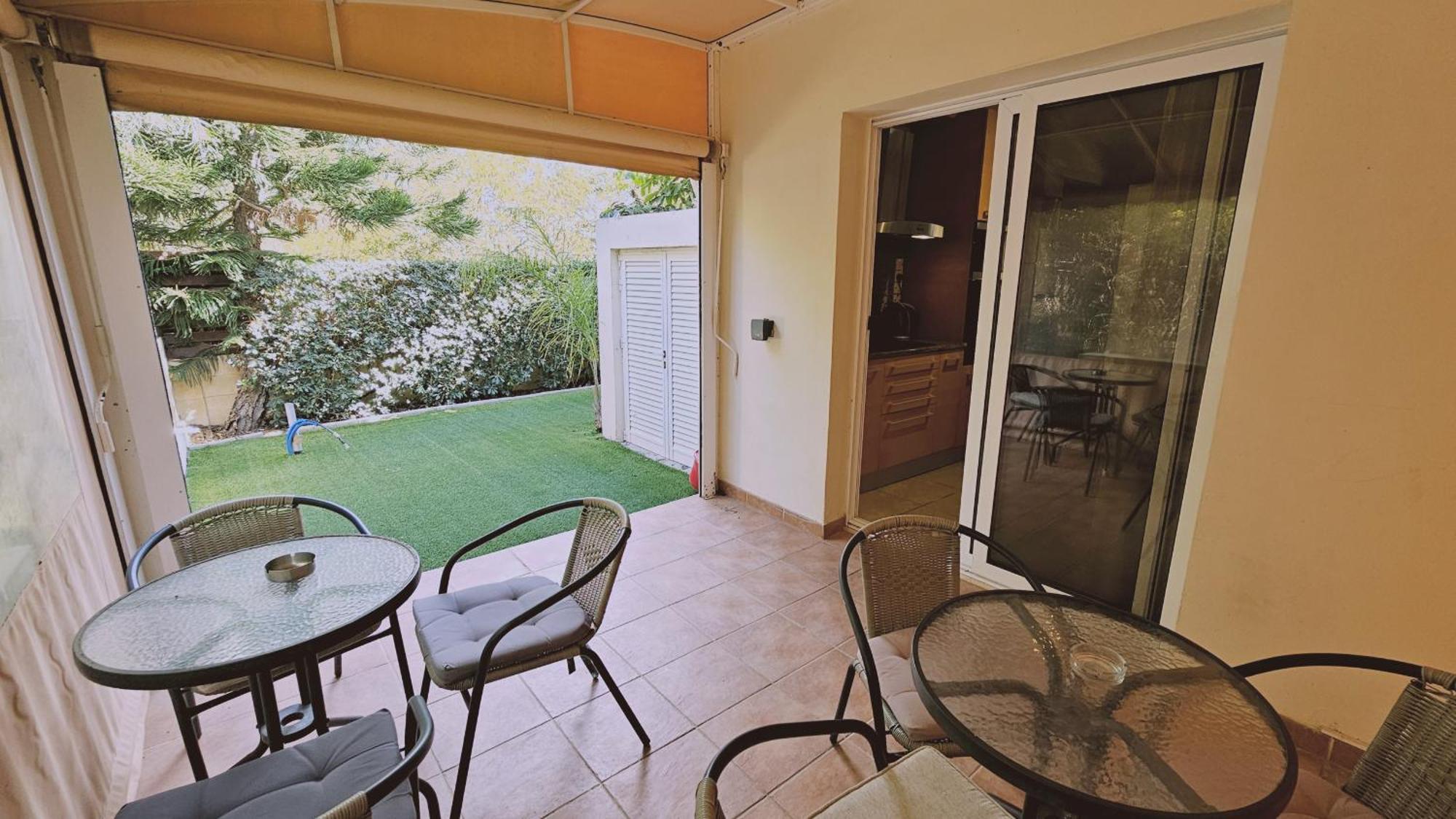Nissi House Holiday home