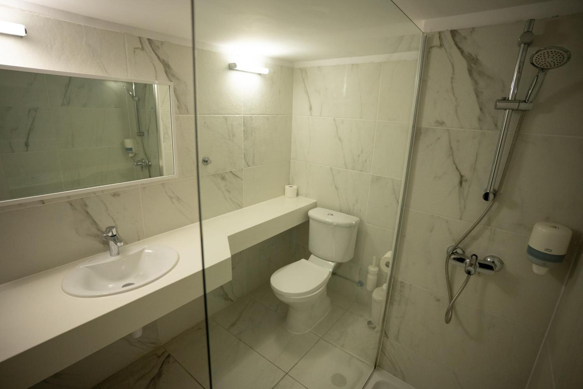 Liquid Aparthotel