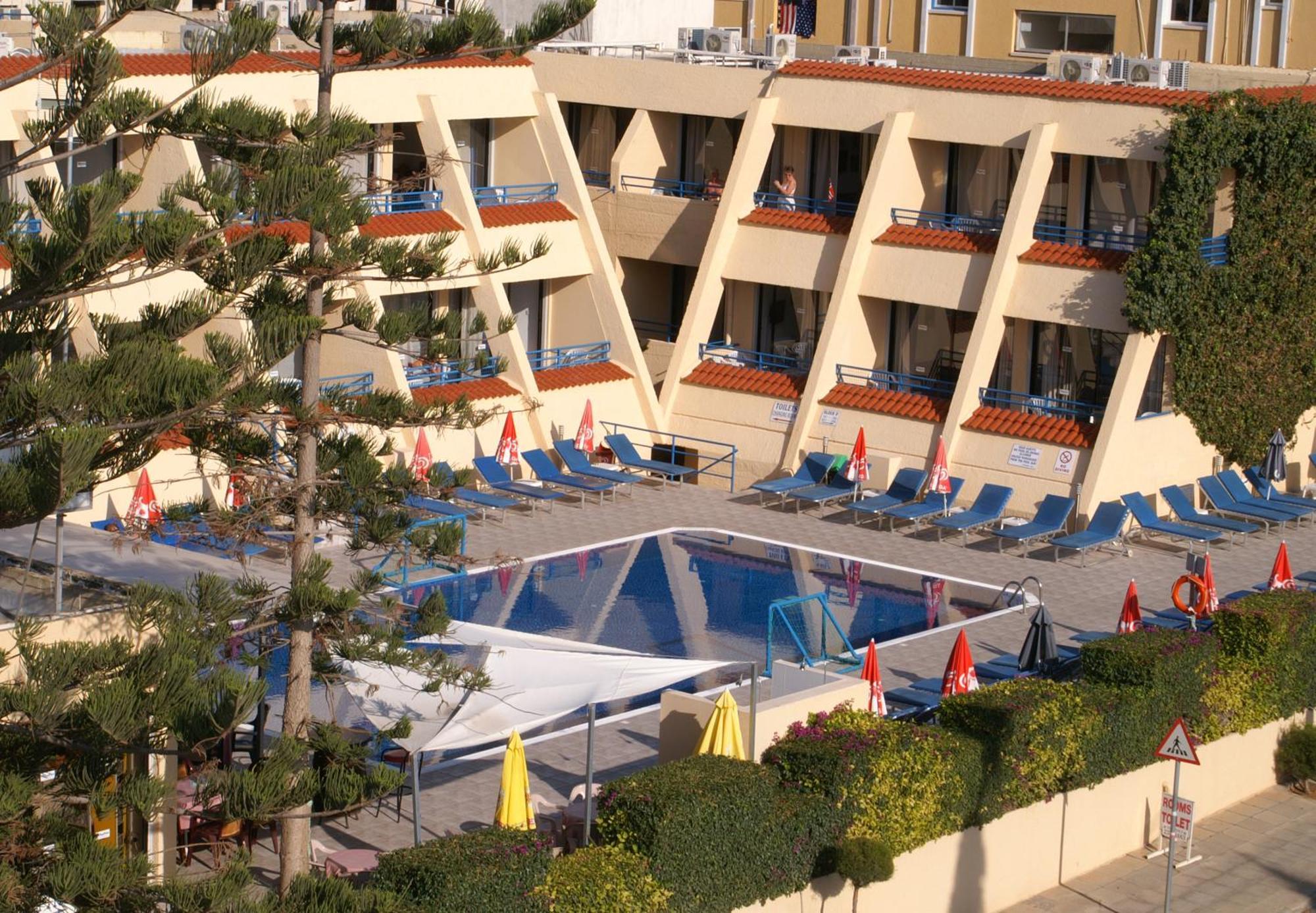Aparthotel Napa Apts