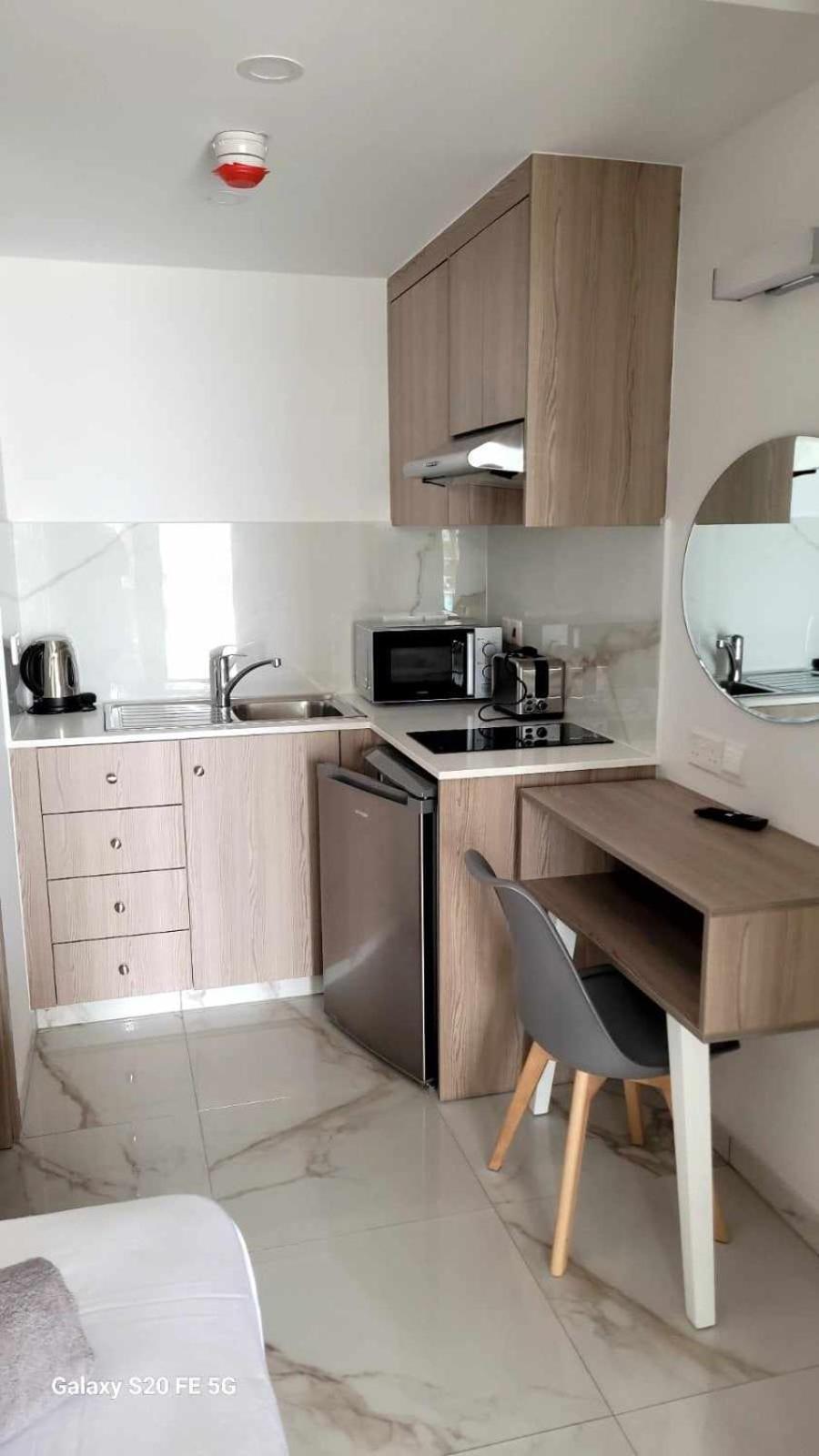 Aparthotel Simos Magic Apts