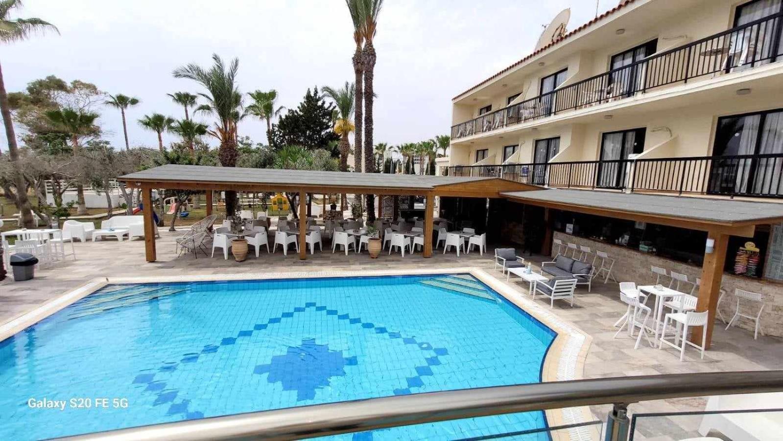 Simos Magic Apts Ayia Napa