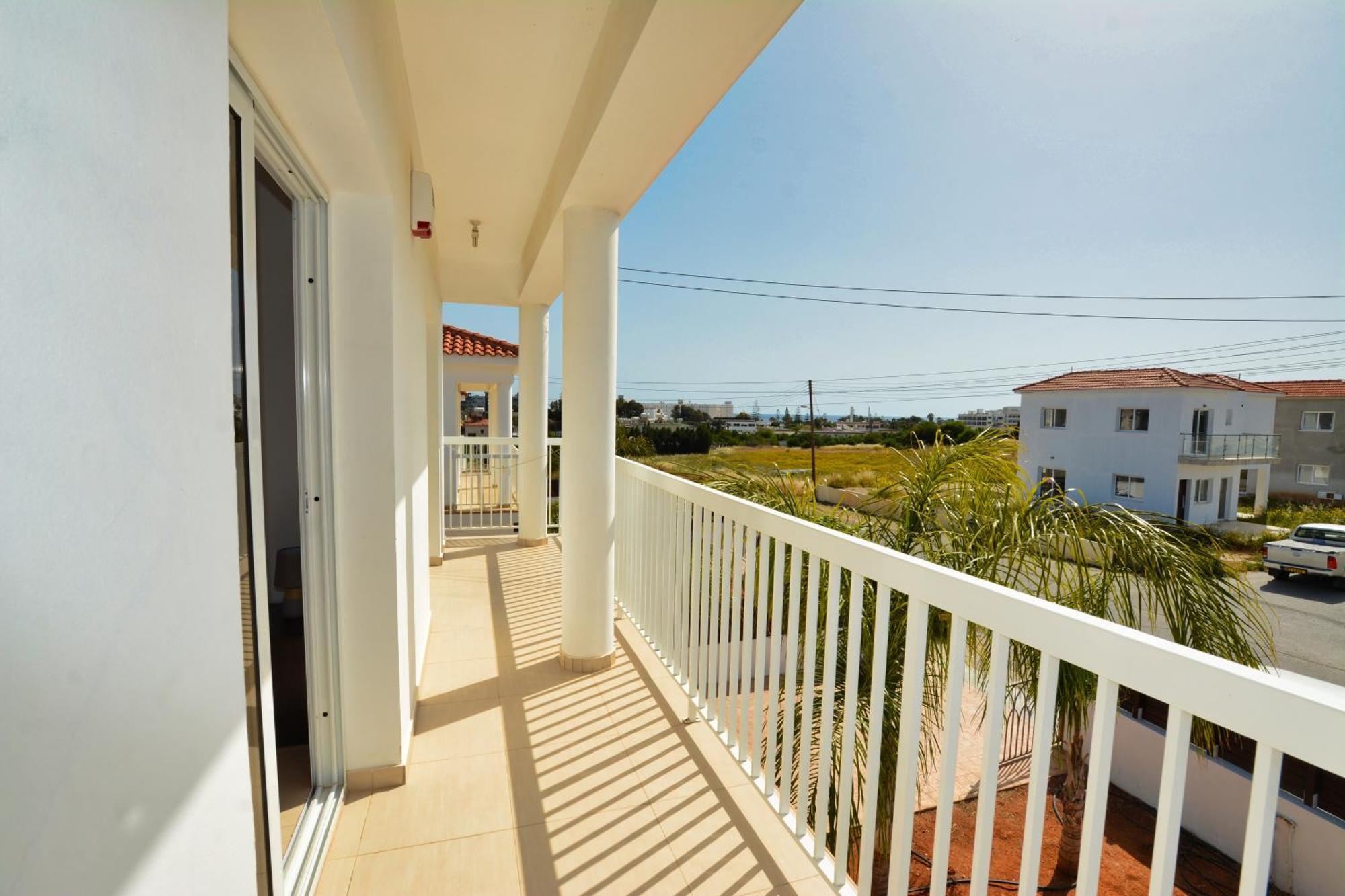 Villa Nissi Ourania Ayia Napa