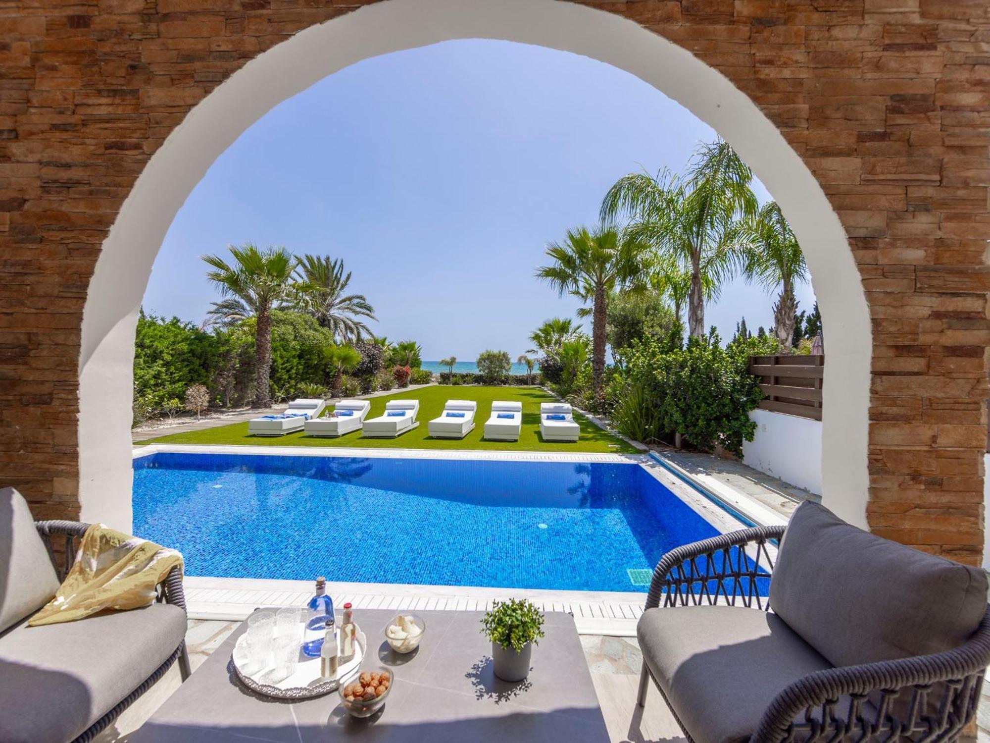 Villa Ionion H5 *