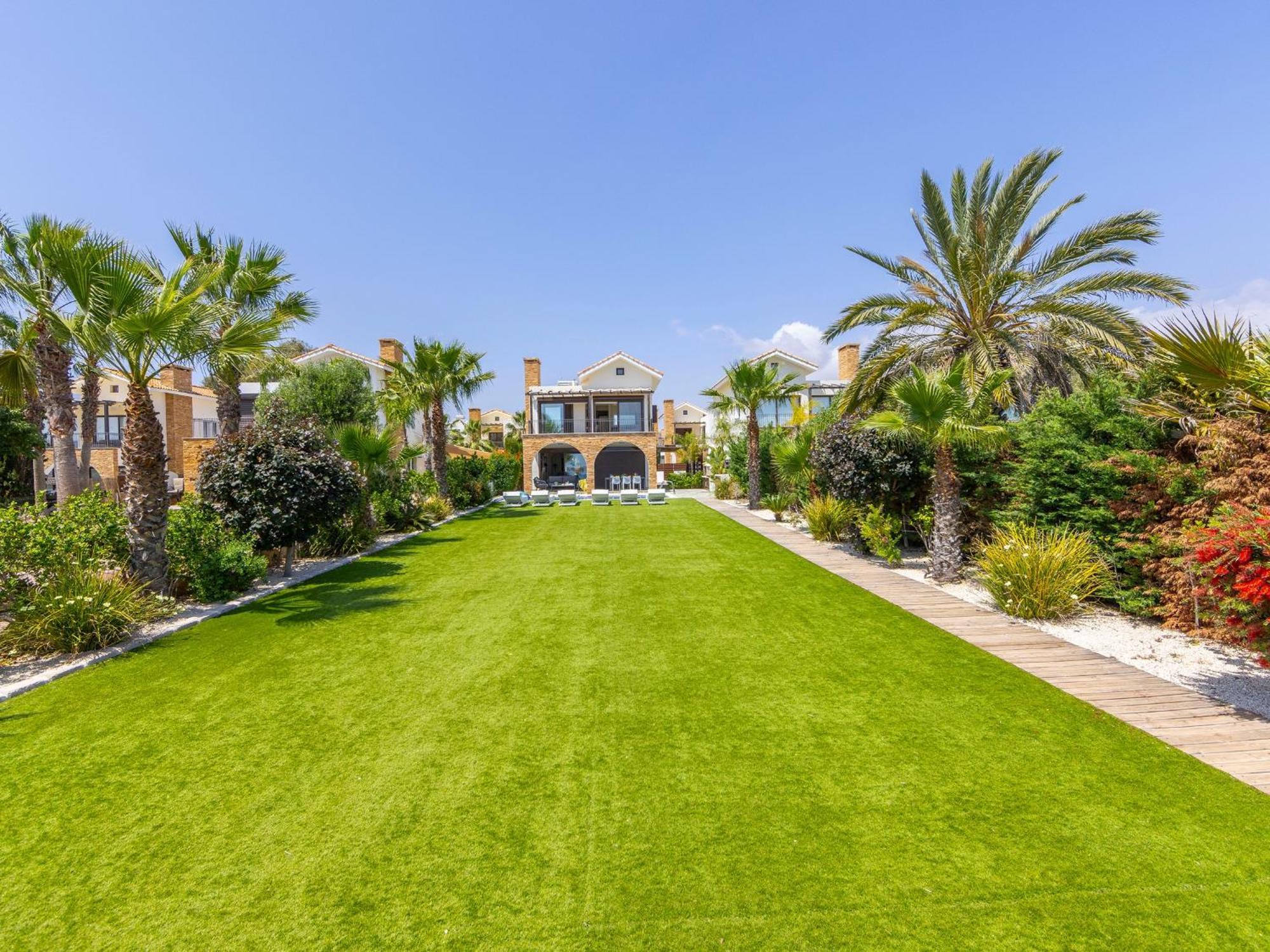 Villa Ionion H5 *