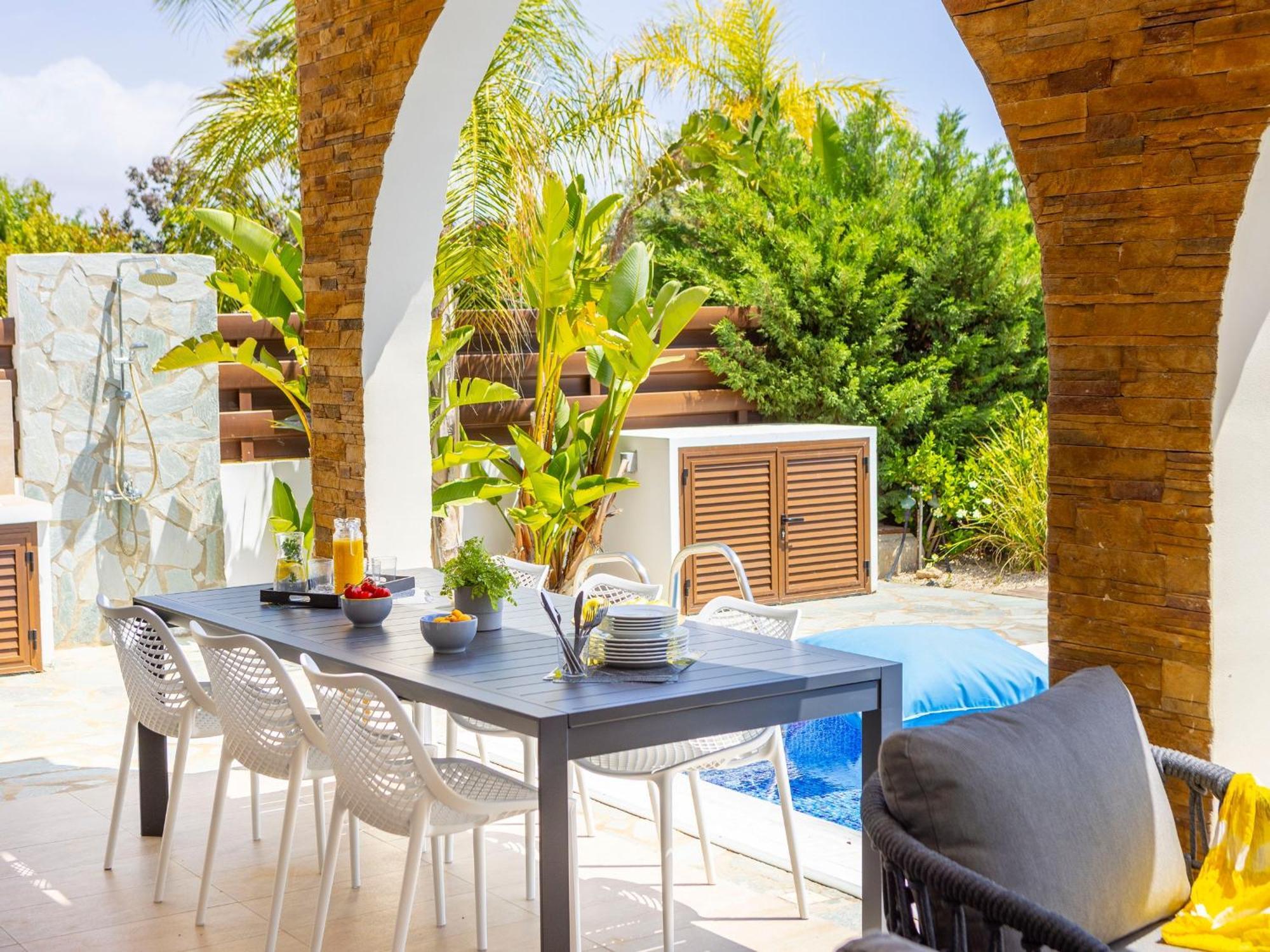 Ionion H5 Agia Napa