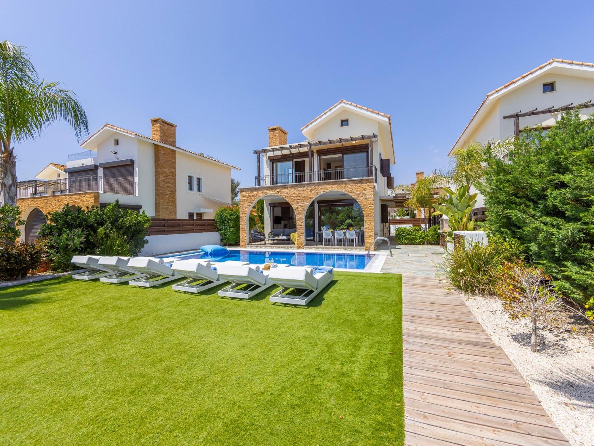 Villa Ionion H5 Agia Napa