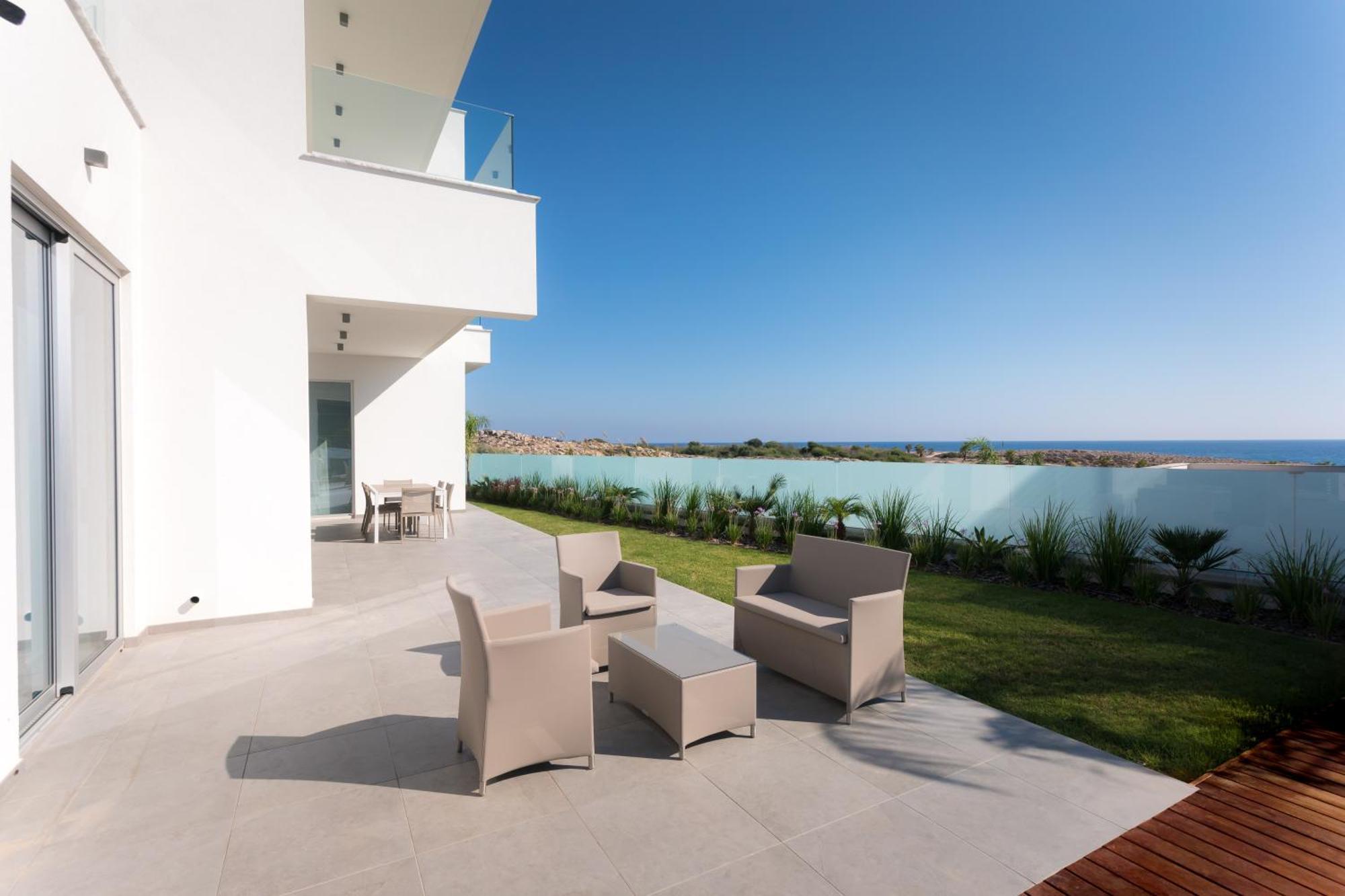 Sea Pearl Beachfront - Breeze * Ayia Napa