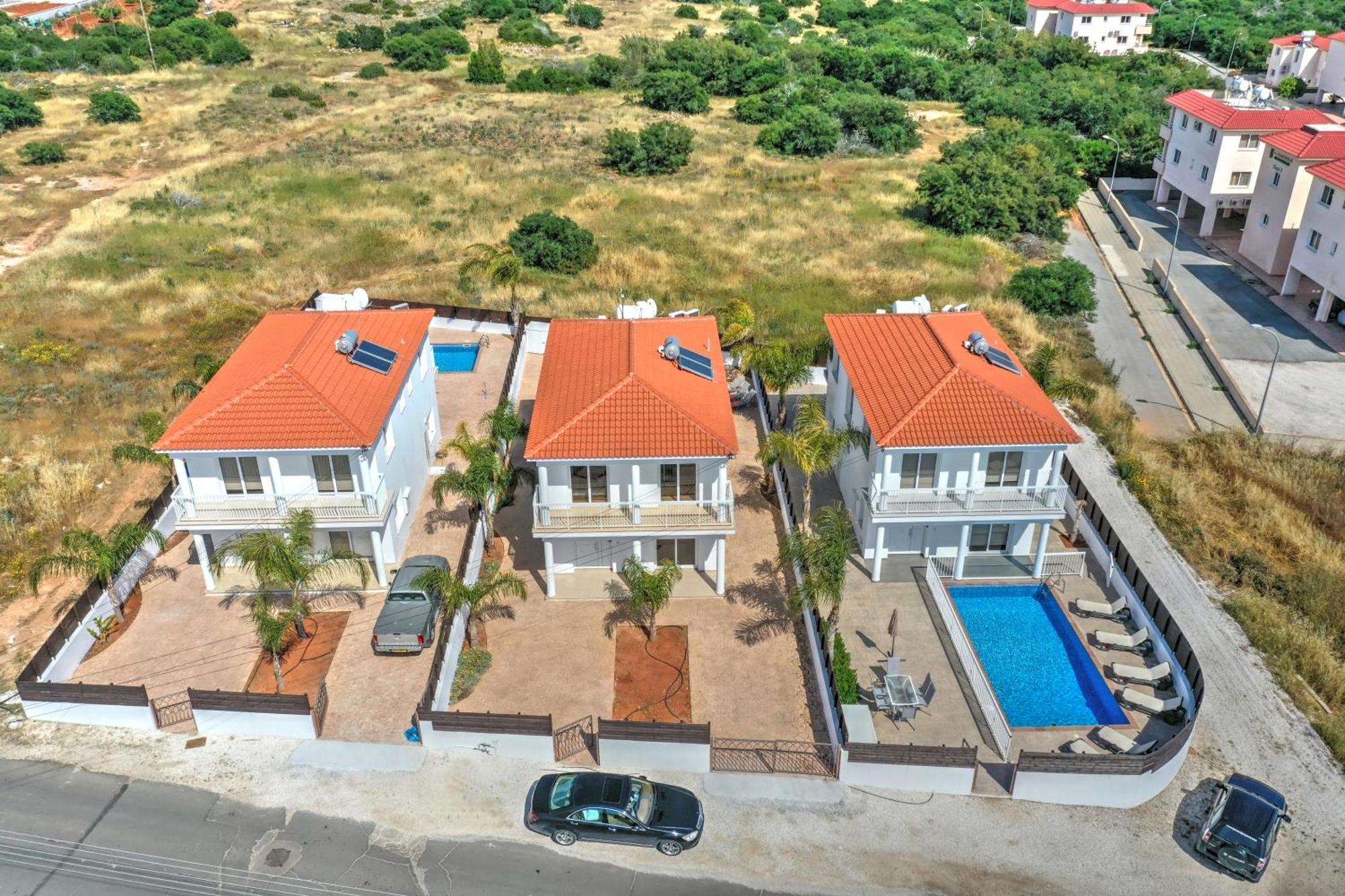 Villa Nissi Ourania