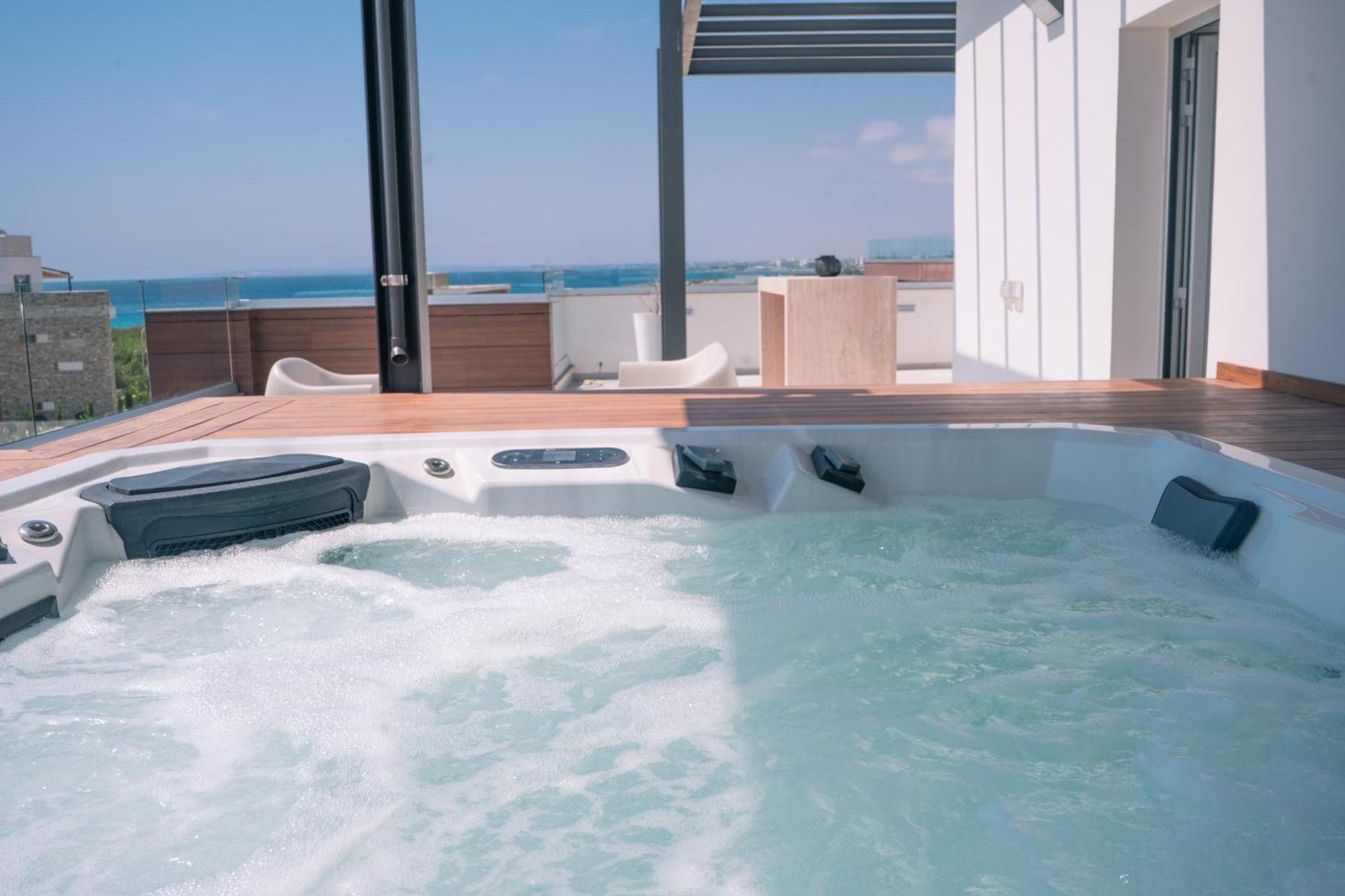 Vivo Mare Beachfront - Vista Ayia Napa