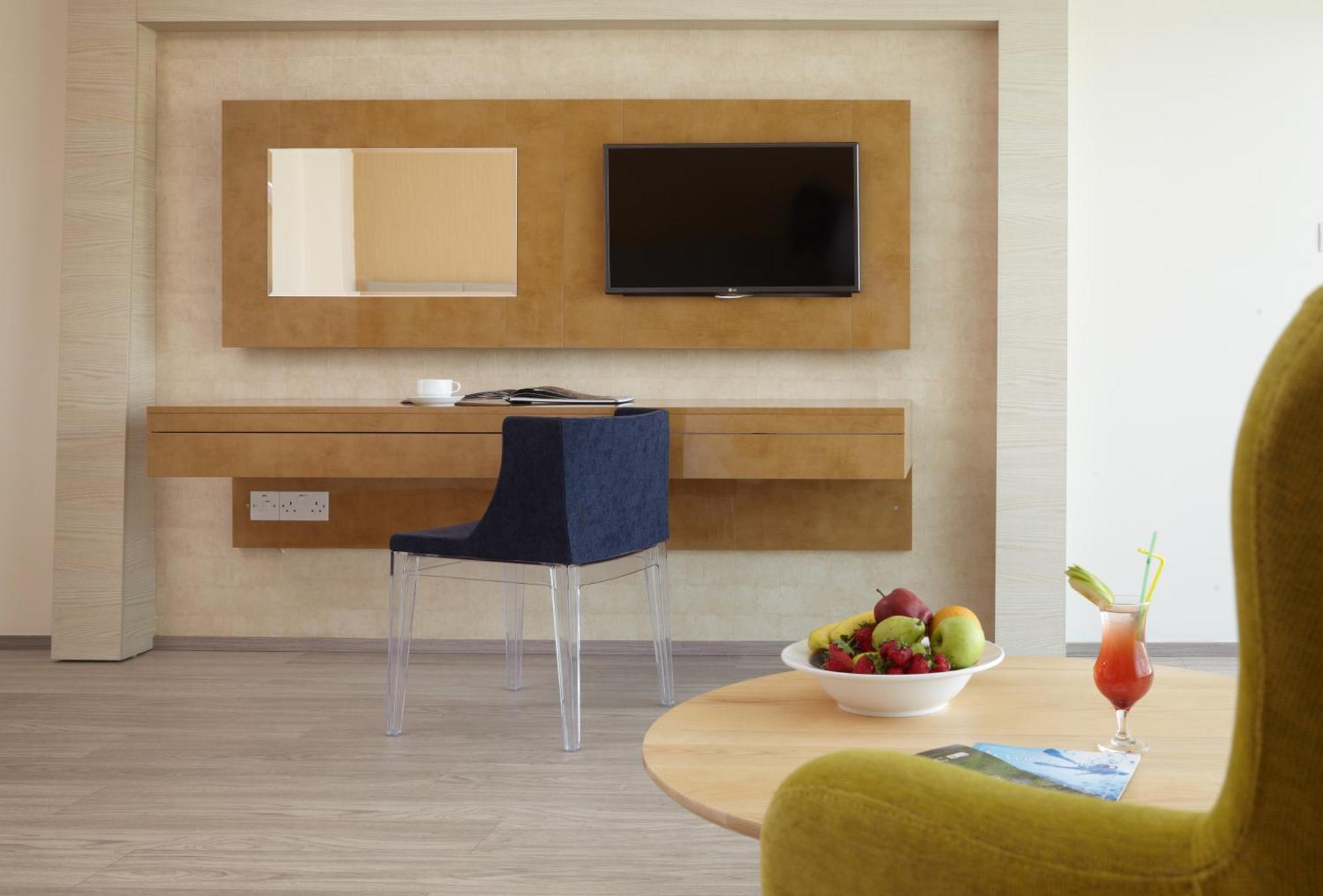 Melpo Antia & Aparthotel