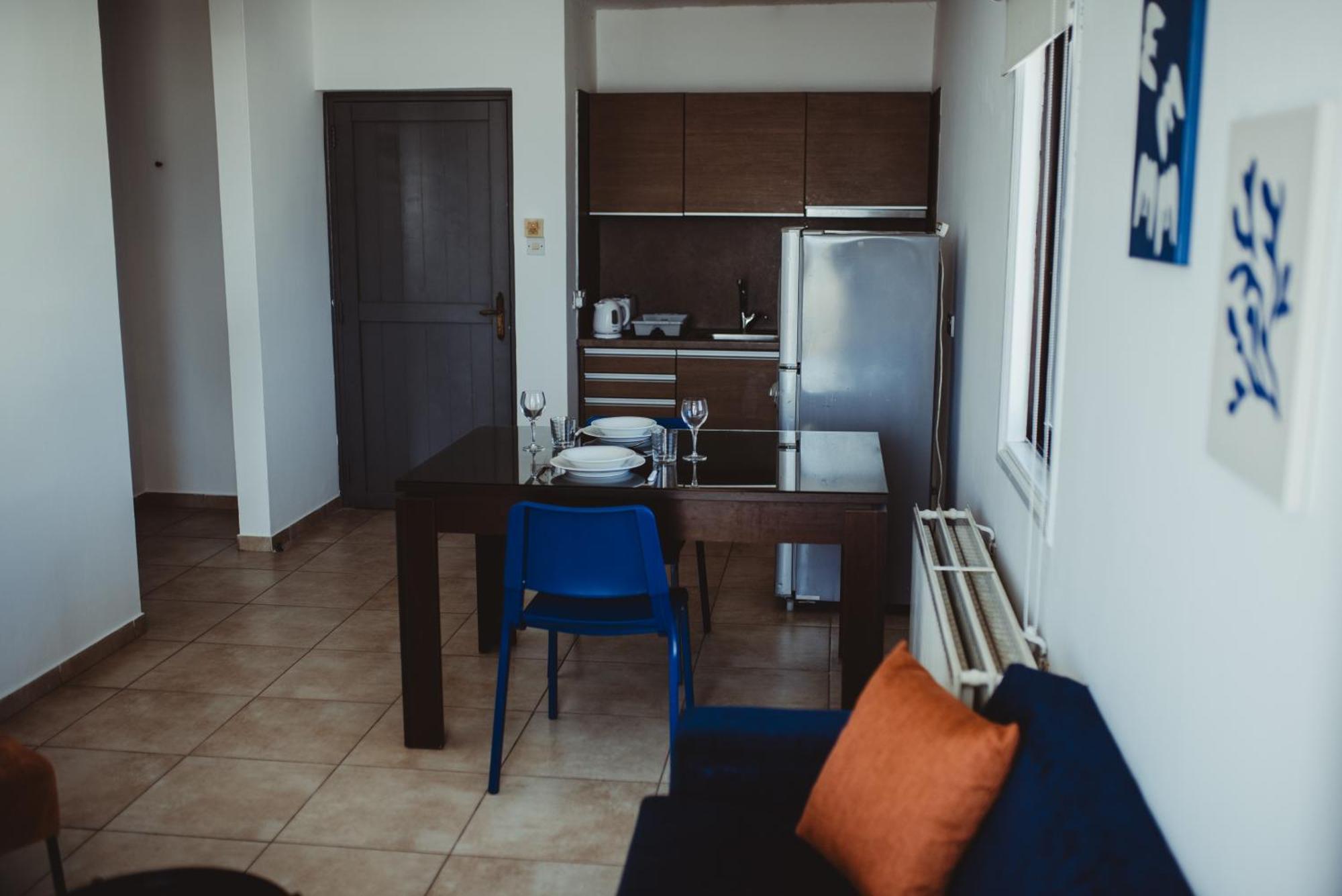 Ovis Aparthotel Agia Napa