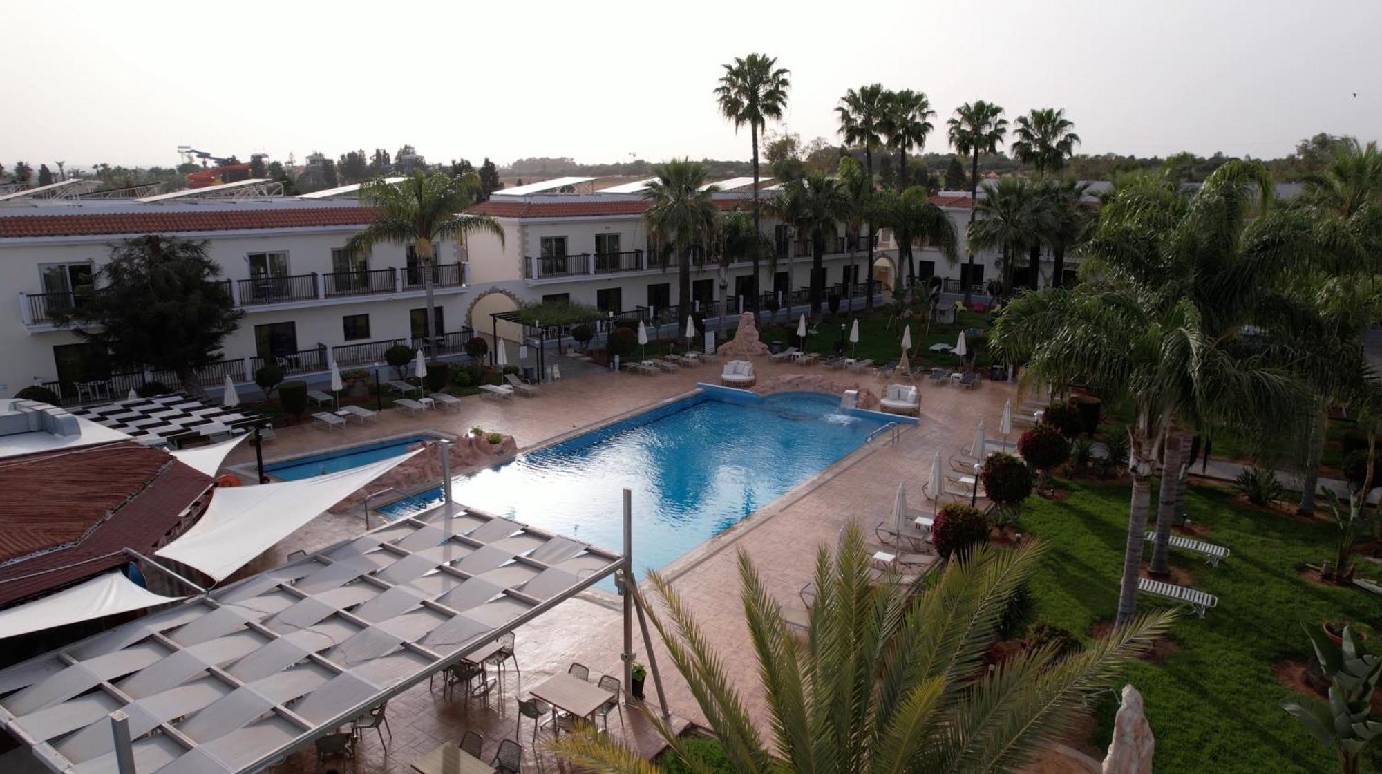 Aparthotel Loutsiana Deluxe Apts Ayia Napa