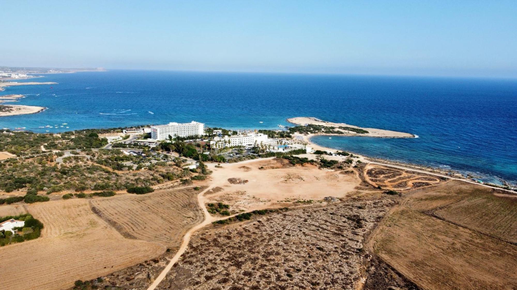 Loutsiana Deluxe Apts Ayia Napa