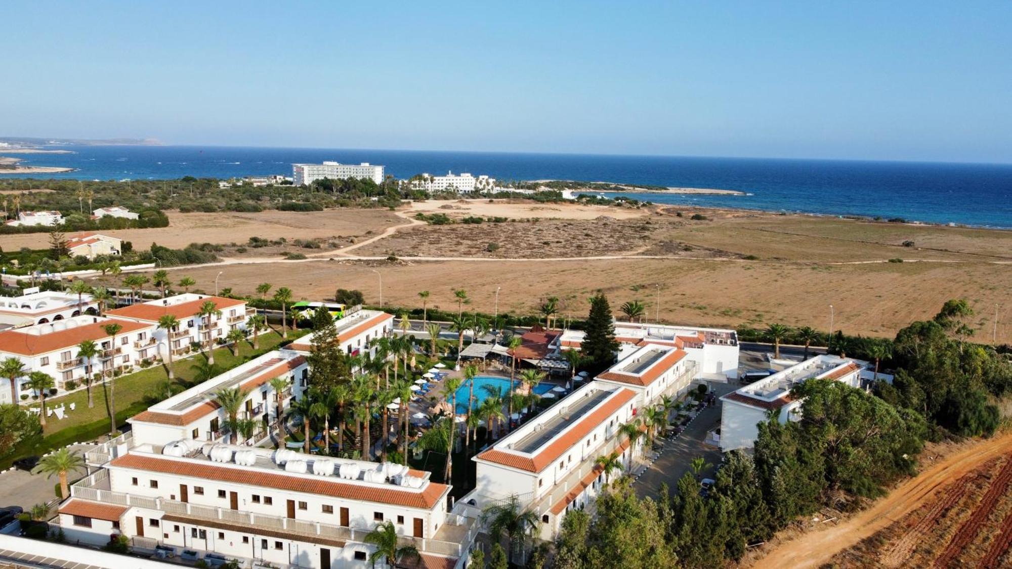 Loutsiana Deluxe Apts 3* Ayia Napa